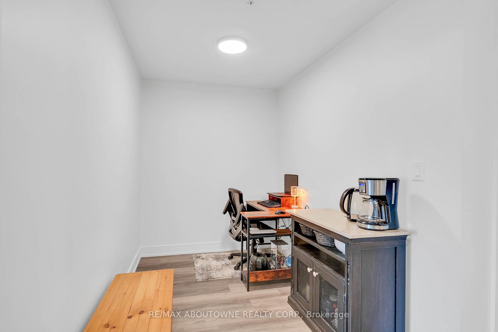 Photo 12 of Unit 414, 121 Mary Street, Clearview, Creemore — HOMEH