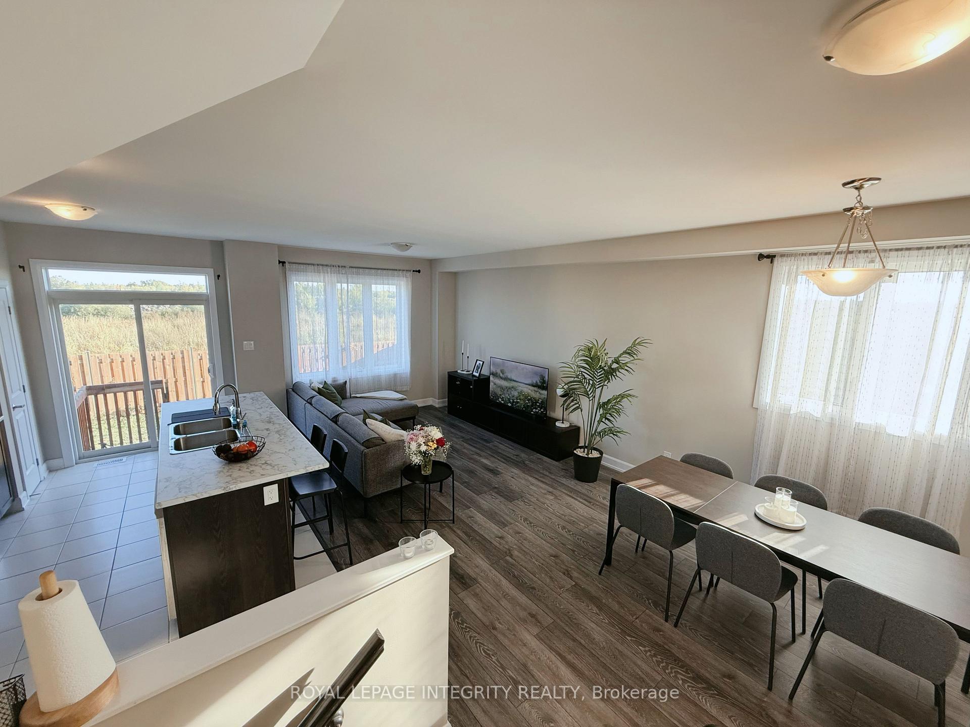 Photo 2 of 107 Aura Avenue, Ottawa, Barrhaven - Heritage Park — HOMEH