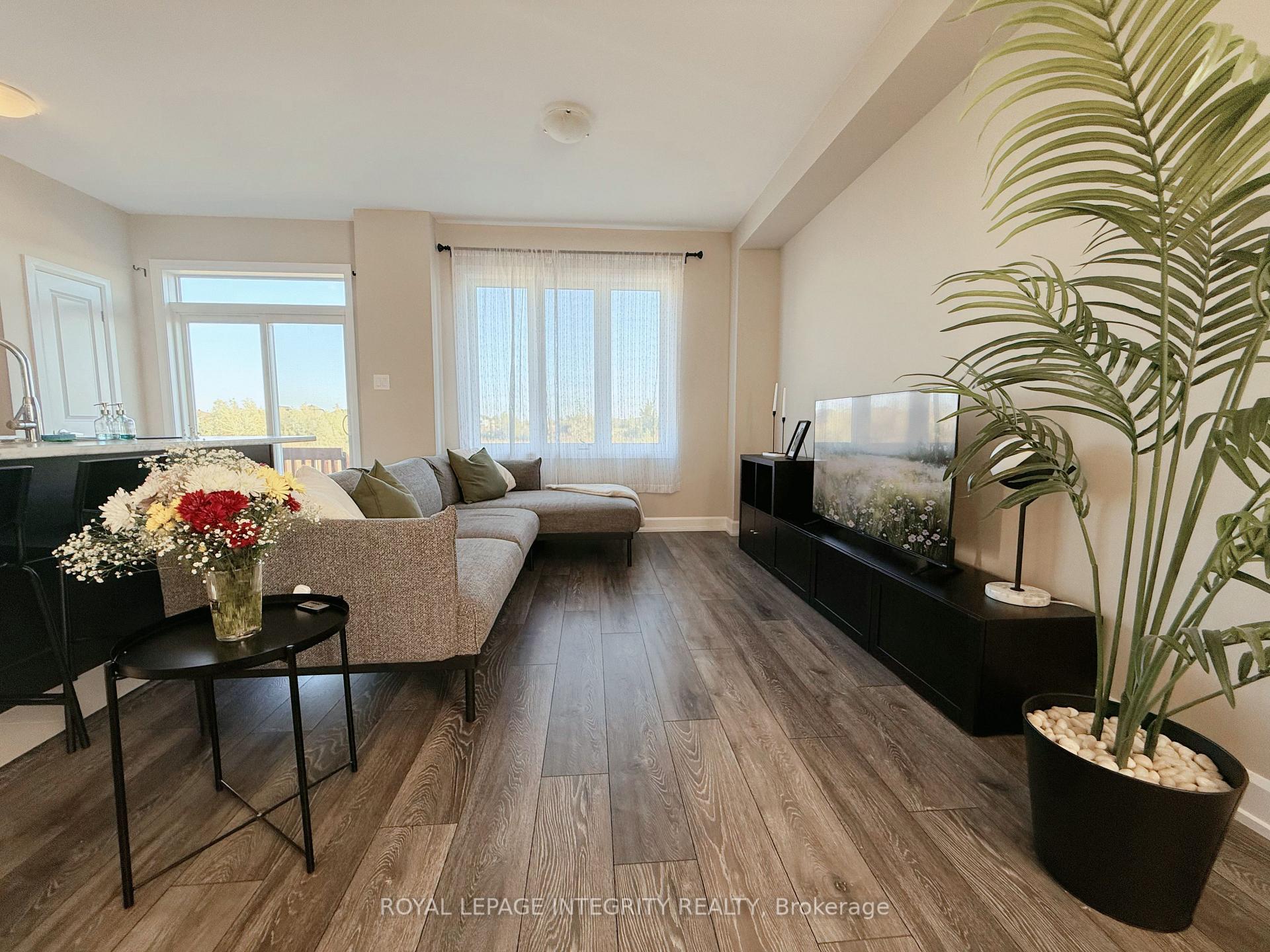 Photo 3 of 107 Aura Avenue, Ottawa, Barrhaven - Heritage Park — HOMEH