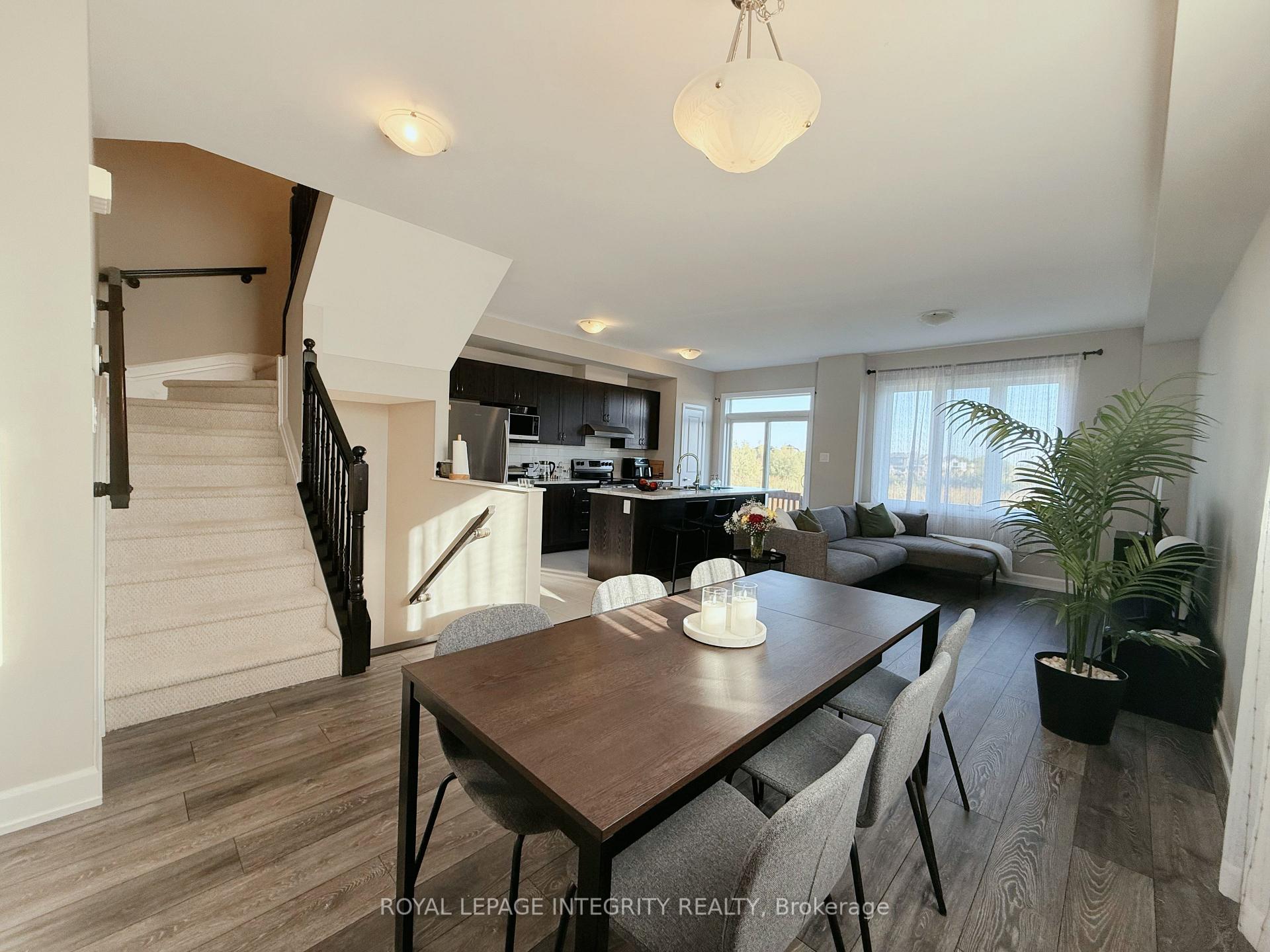Photo 8 of 107 Aura Avenue, Ottawa, Barrhaven - Heritage Park — HOMEH