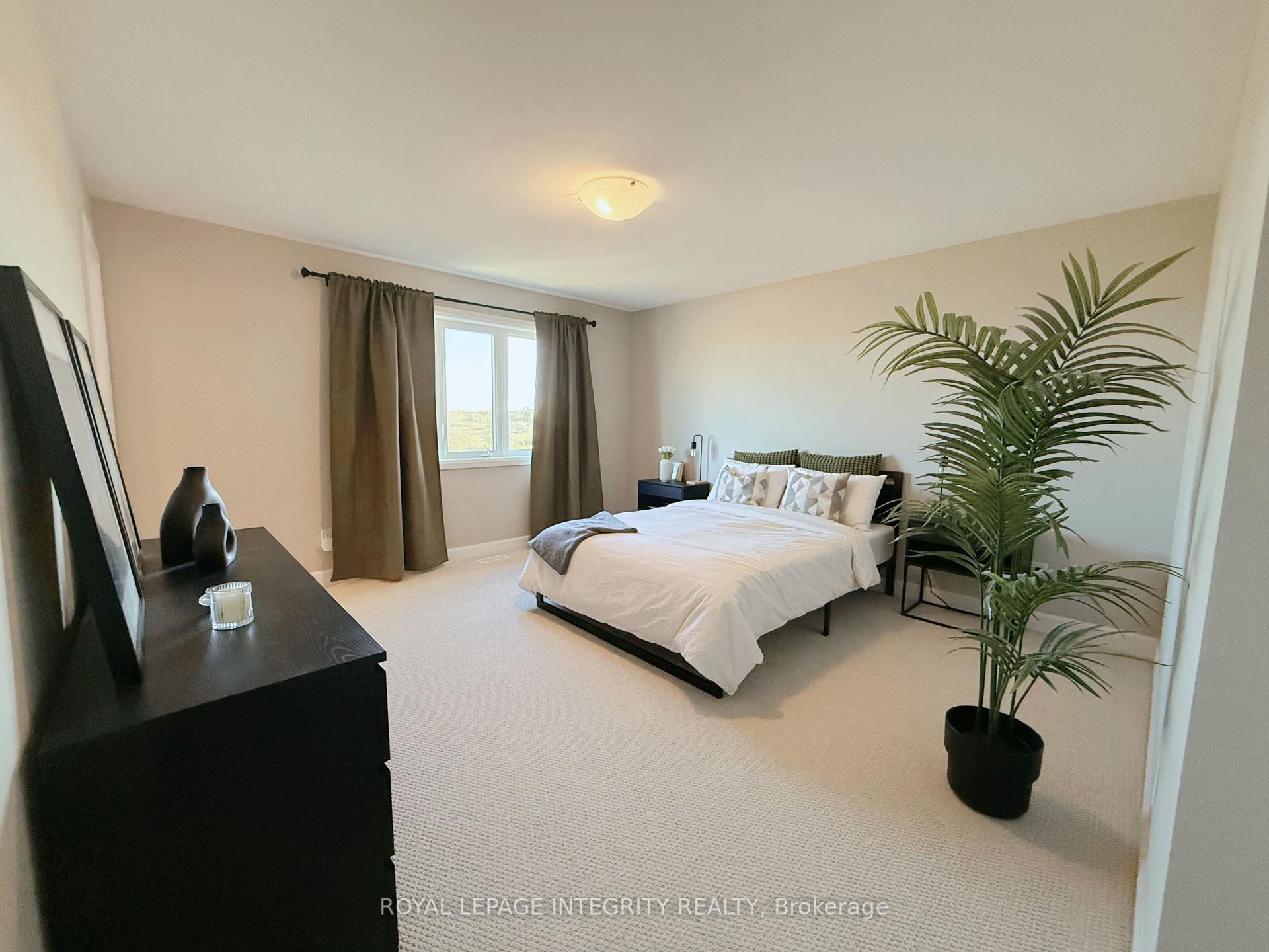 Photo 13 of 107 Aura Avenue, Ottawa, Barrhaven - Heritage Park — HOMEH