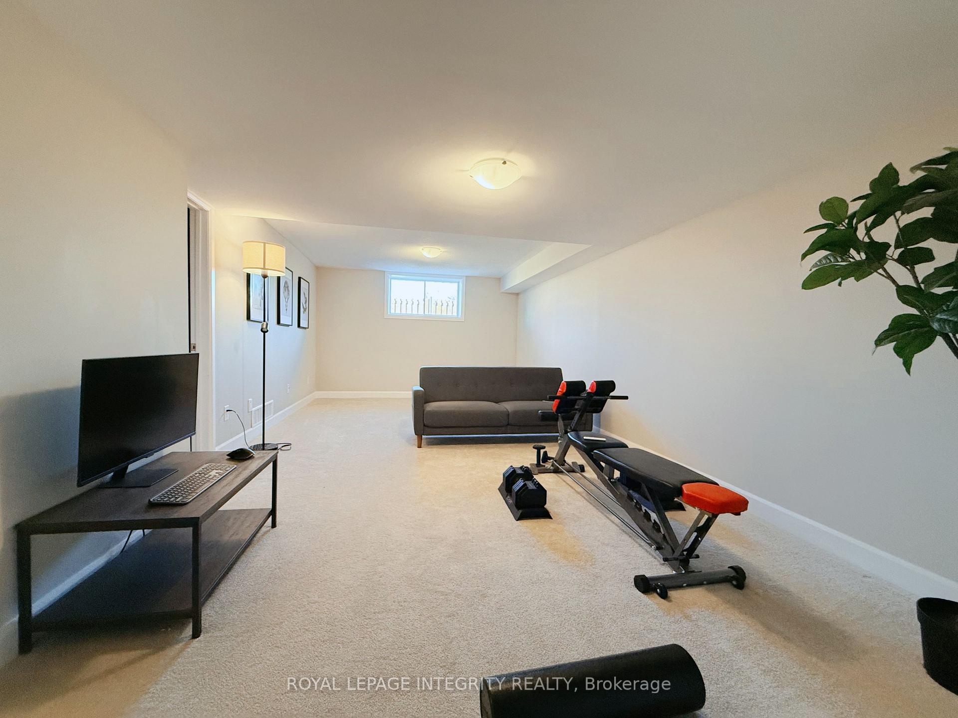 Photo 25 of 107 Aura Avenue, Ottawa, Barrhaven - Heritage Park — HOMEH