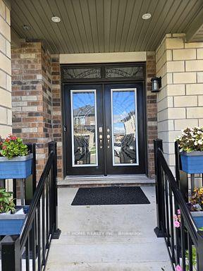 Photo 5 of 211 McPhail Avenue, Clarington, Bowmanville — HOMEH