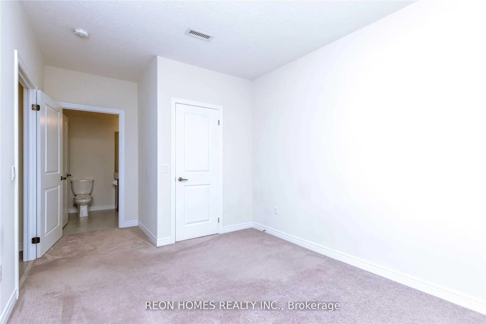 Photo 2 of Unit 504, 39 New Delhi Drive, Markham, Cedarwood — HOMEH