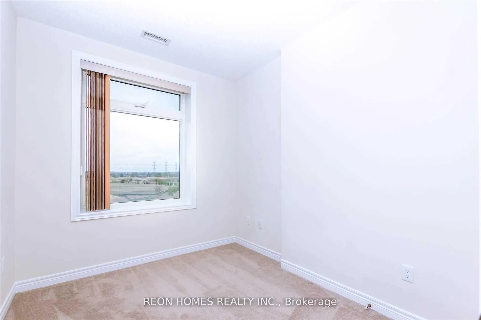 Photo 3 of Unit 504, 39 New Delhi Drive, Markham, Cedarwood — HOMEH