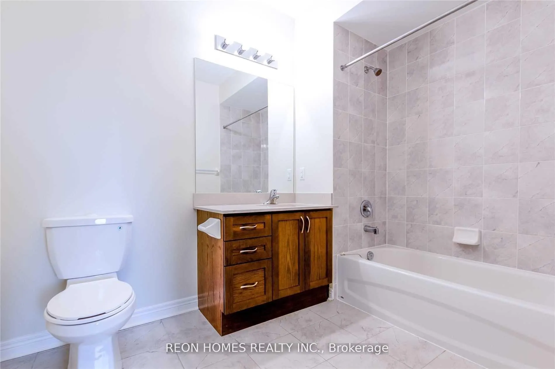 Photo 14 of Unit 504, 39 New Delhi Drive, Markham, Cedarwood — HOMEH