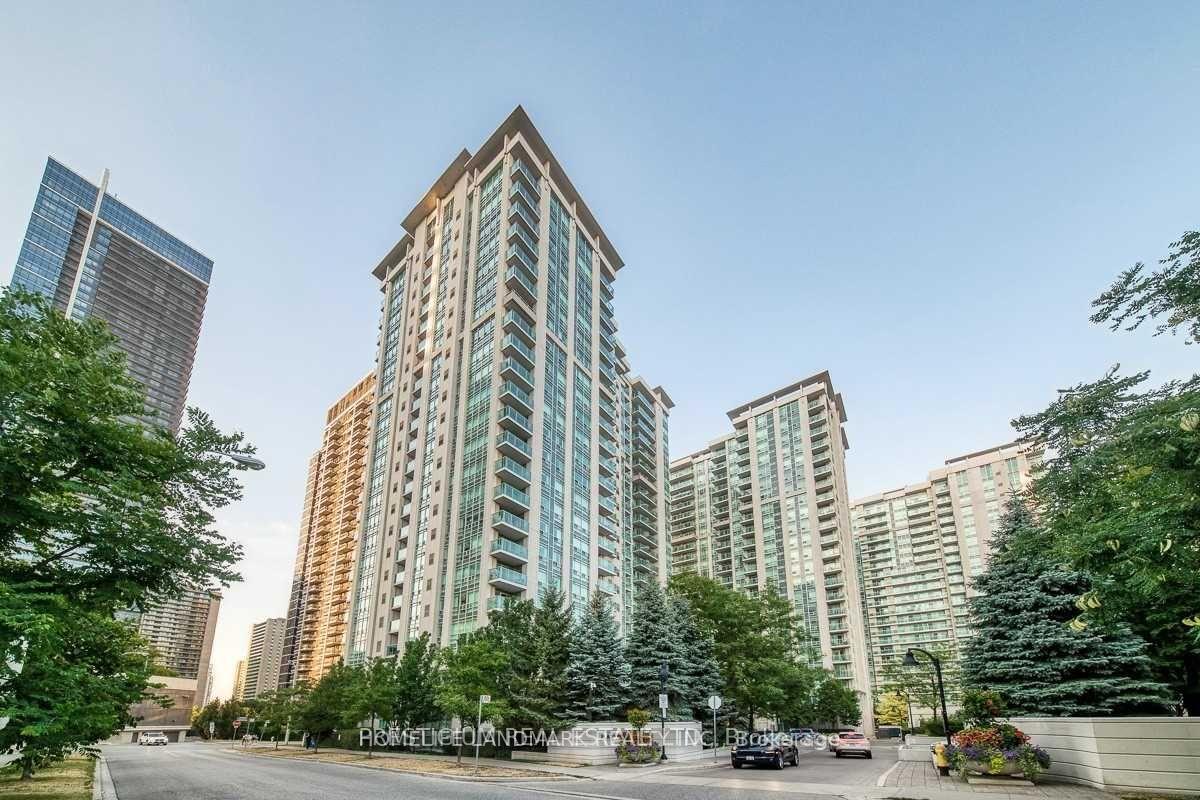 Front of Unit 511, 35 Bales Avenue