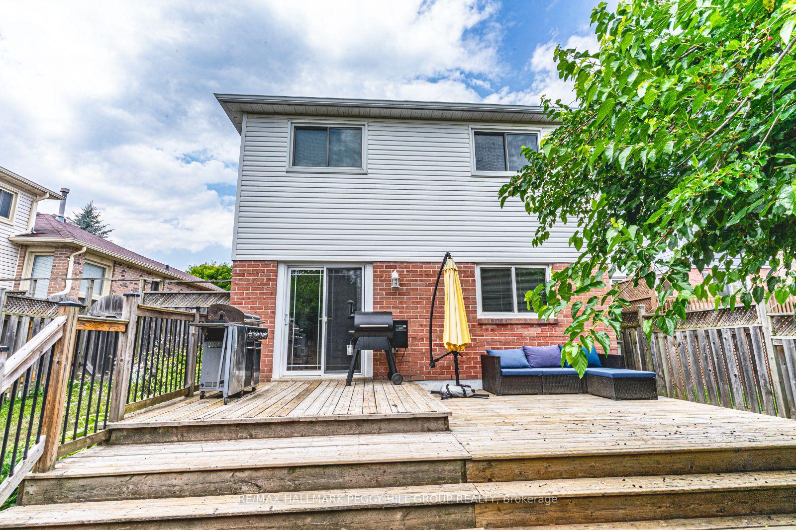Photo 15 of 40 Grasett Crescent, Barrie, West Bayfield — HOMEH