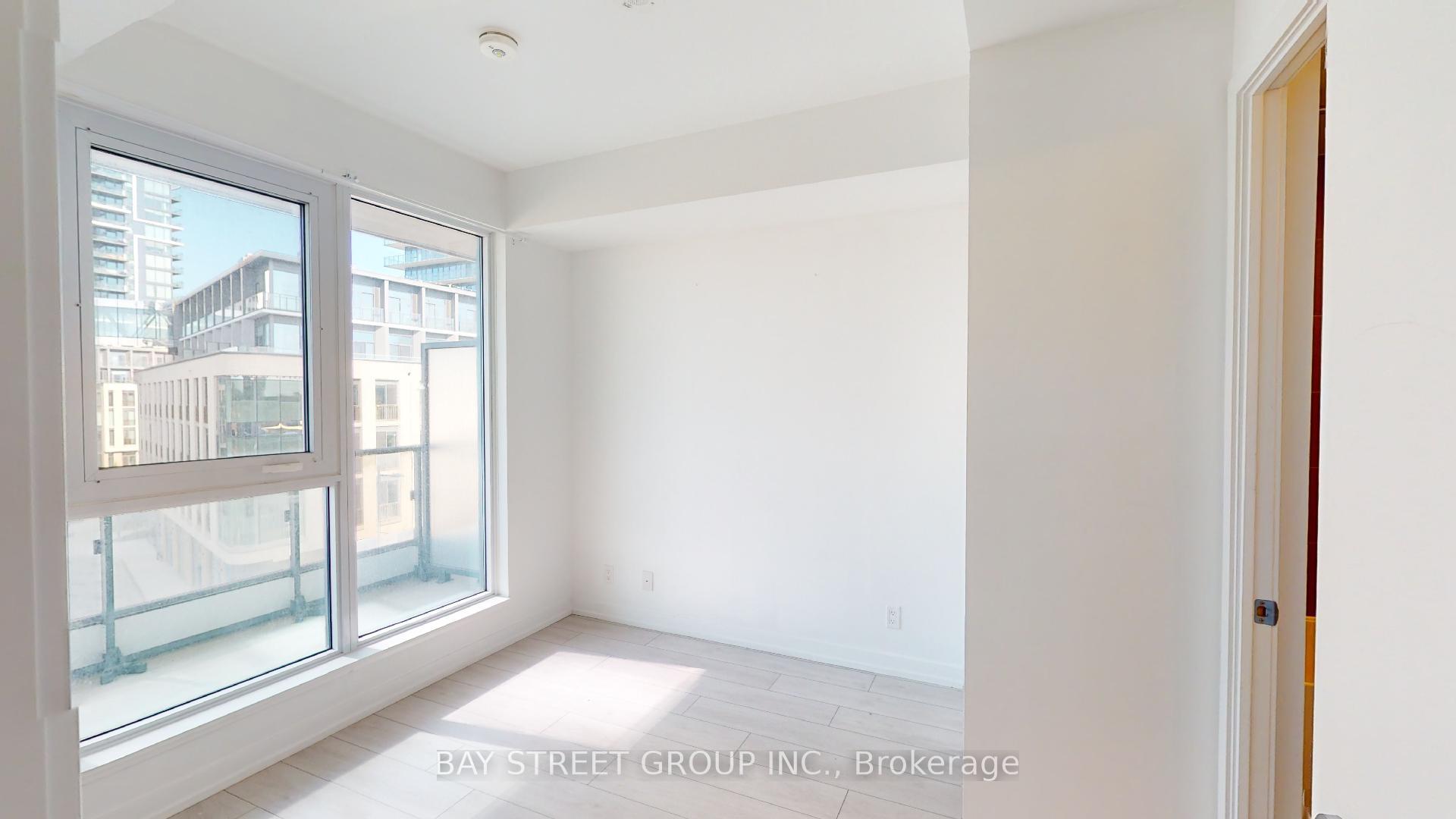 Photo 5 of Unit 505, 950 Portage Parkway, Vaughan, Vaughan Corporate Centre — HOMEH