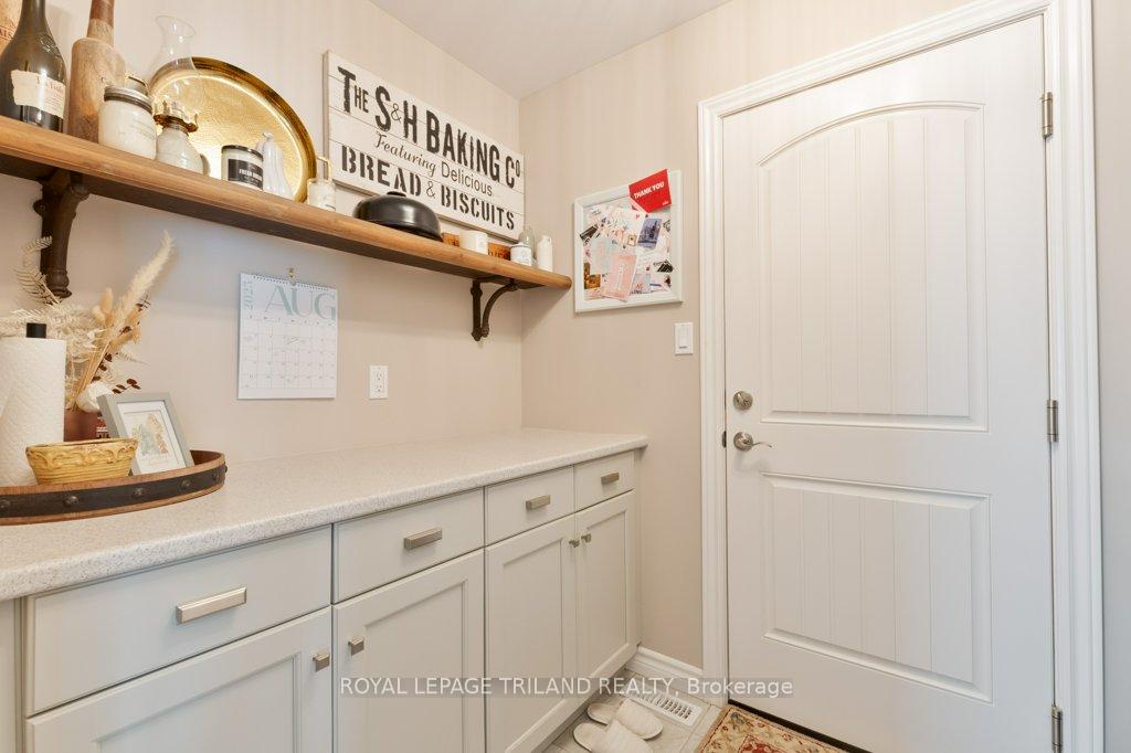 Photo 12 of 401 Beamish Street, Central Elgin, Rural Central Elgin — HOMEH