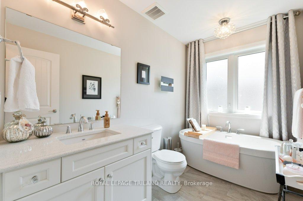 Photo 18 of 401 Beamish Street, Central Elgin, Rural Central Elgin — HOMEH