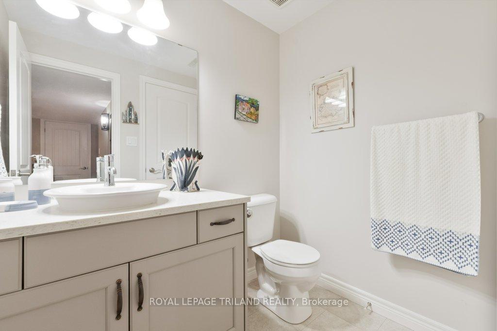 Photo 24 of 401 Beamish Street, Central Elgin, Rural Central Elgin — HOMEH