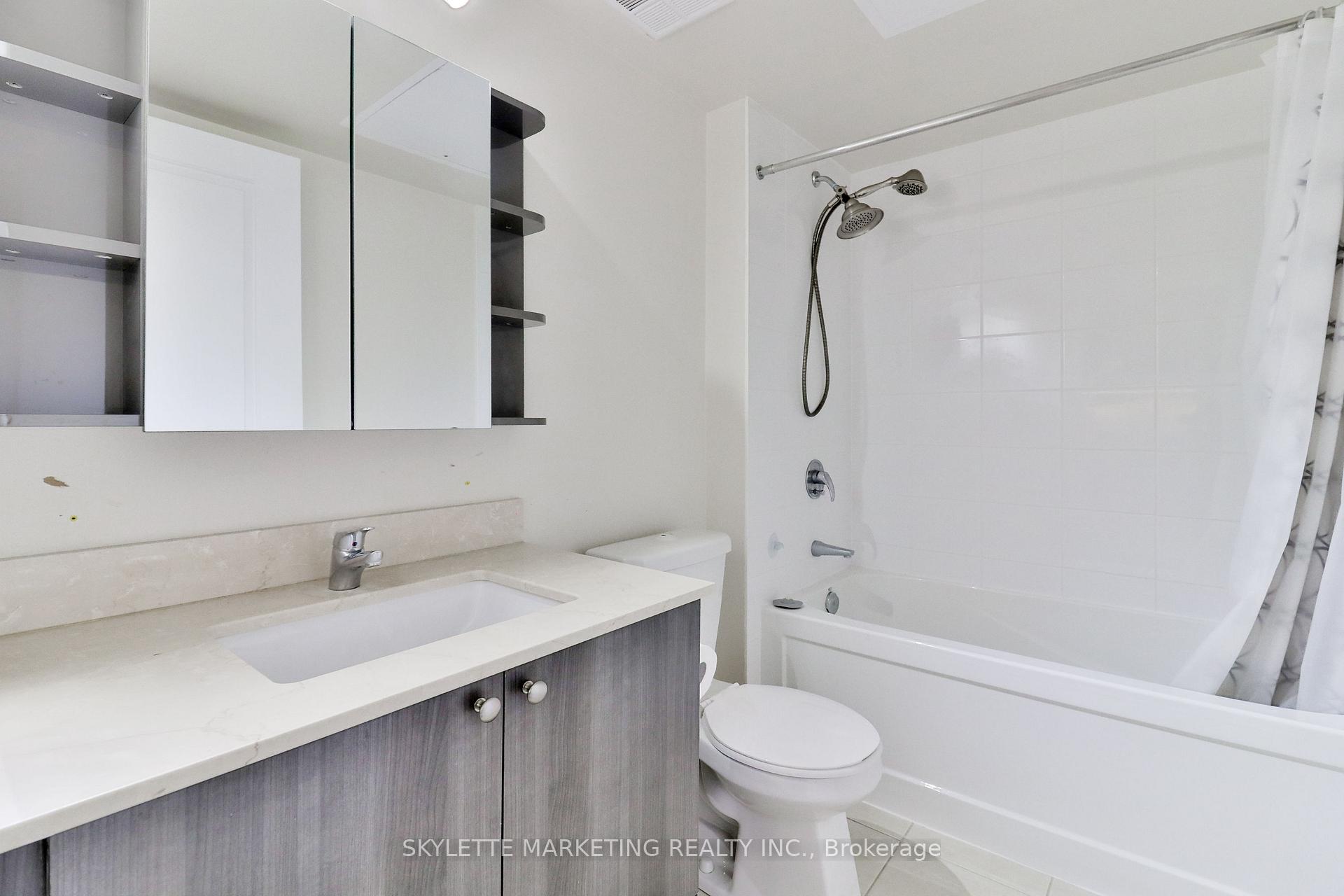 Photo 9 of Unit 916, 8110 Birchmount Road, Markham, Unionville — HOMEH