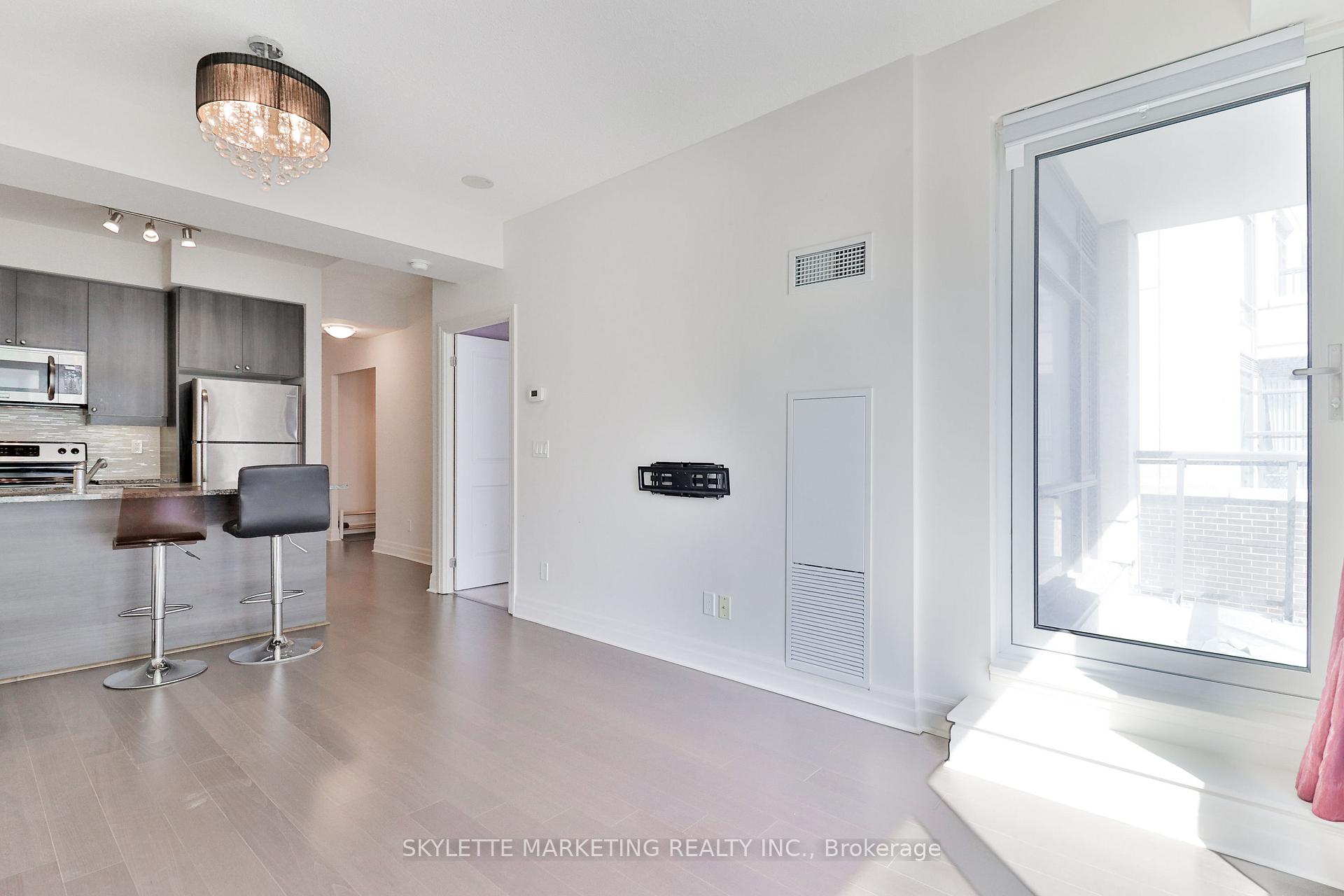 Photo 20 of Unit 916, 8110 Birchmount Road, Markham, Unionville — HOMEH