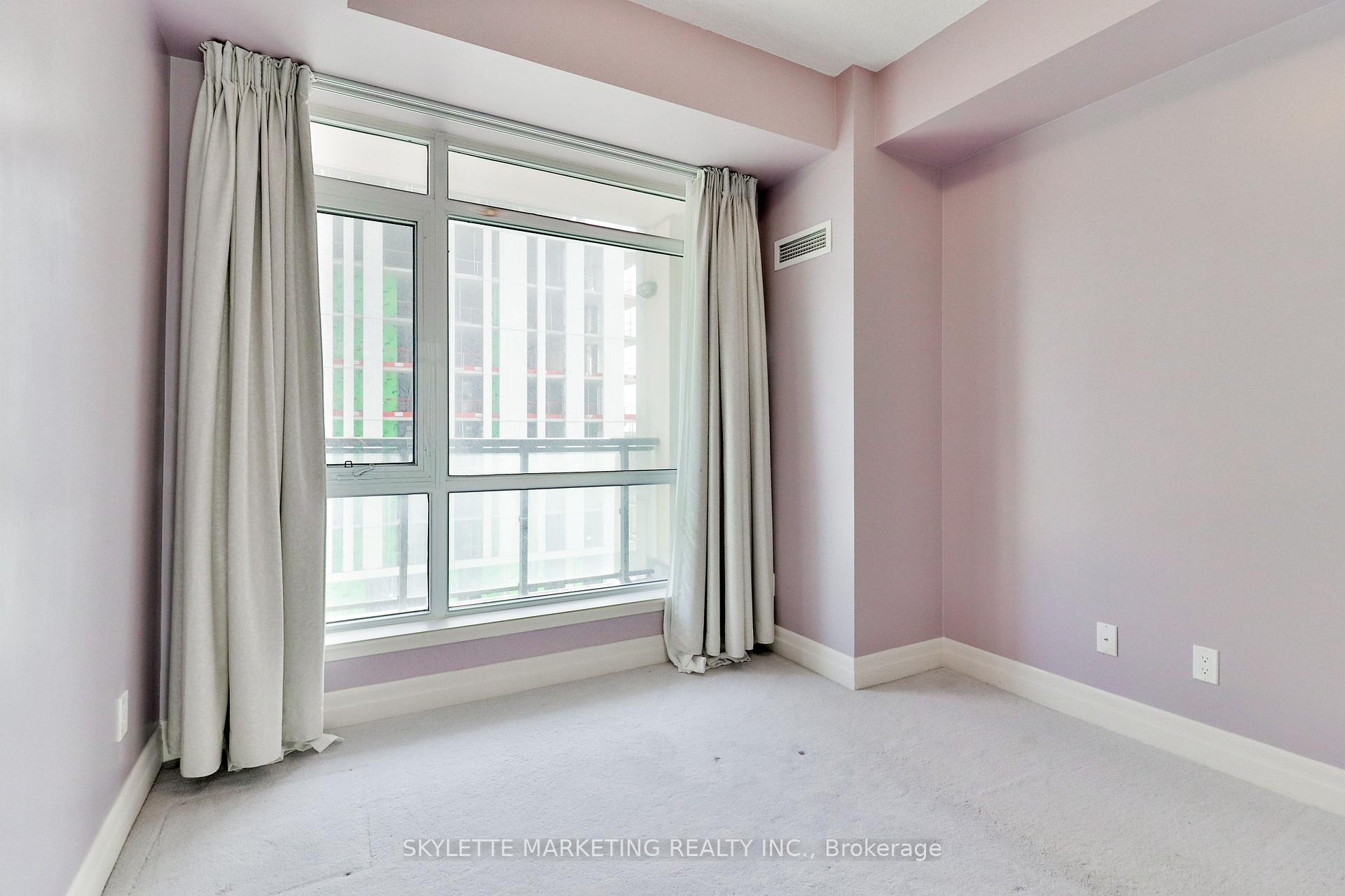 Photo 25 of Unit 916, 8110 Birchmount Road, Markham, Unionville — HOMEH