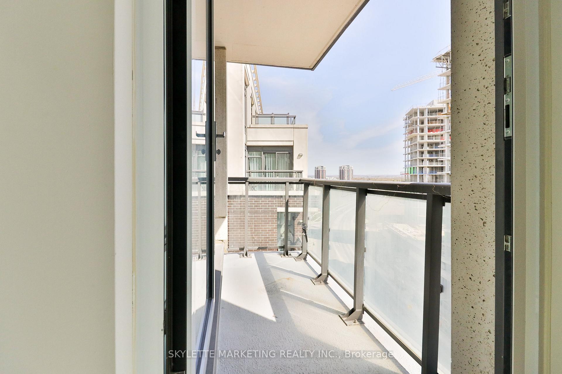 Photo 26 of Unit 916, 8110 Birchmount Road, Markham, Unionville — HOMEH