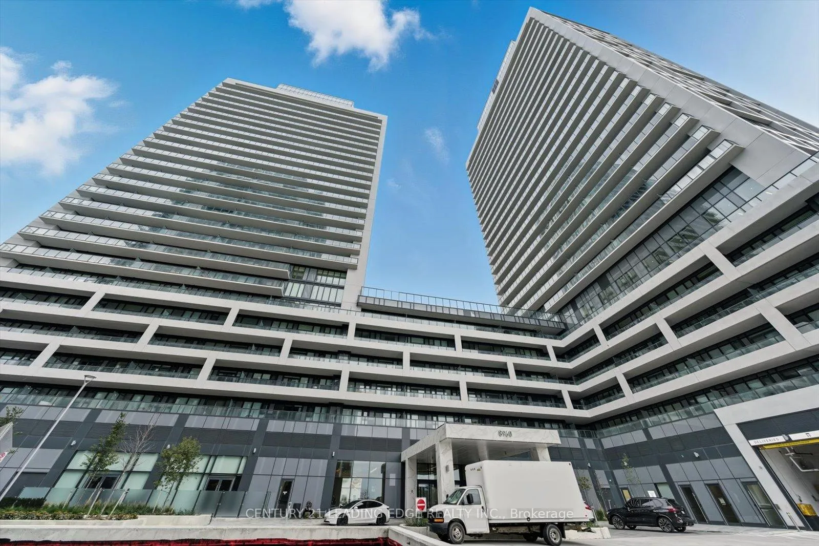 Photo 3 of Unit 2015, 8960 Jane Street, Vaughan, Vellore Village — HOMEH