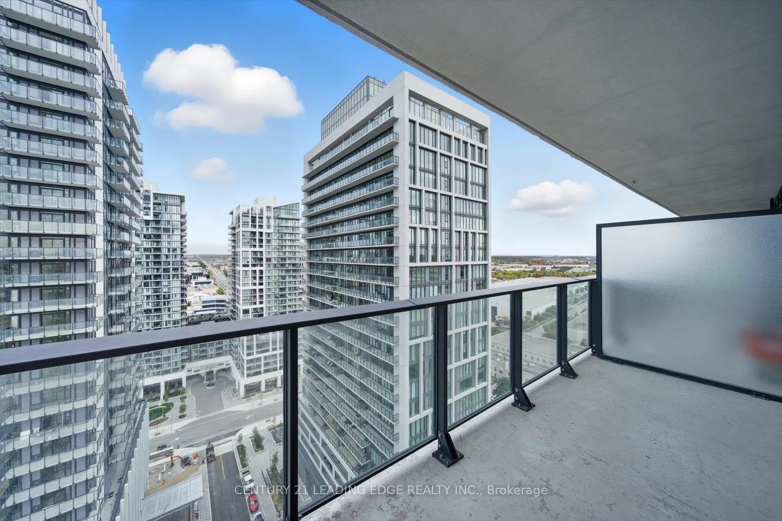 Photo 12 of Unit 2015, 8960 Jane Street, Vaughan, Vellore Village — HOMEH