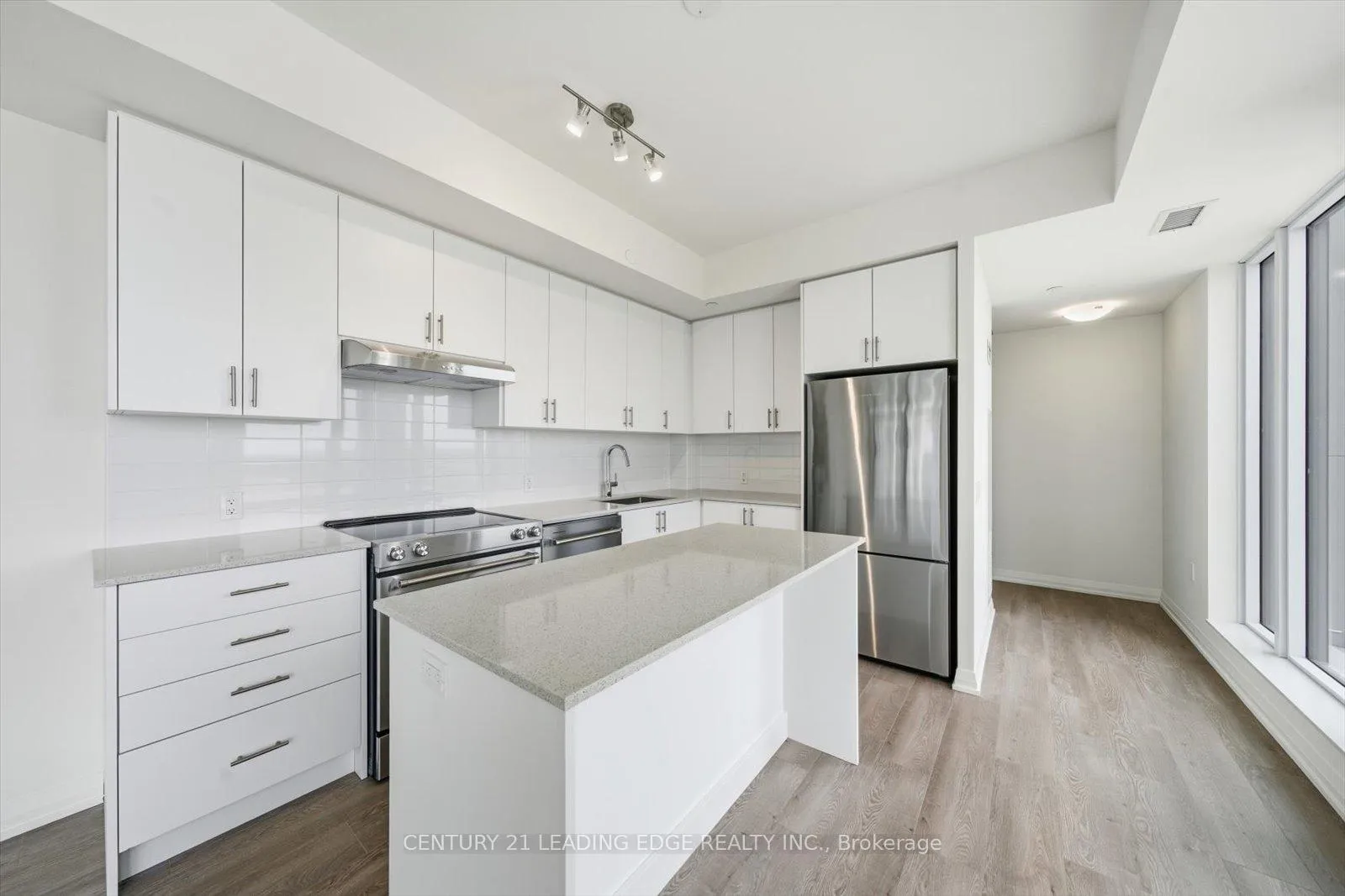Photo 15 of Unit 2015, 8960 Jane Street, Vaughan, Vellore Village — HOMEH