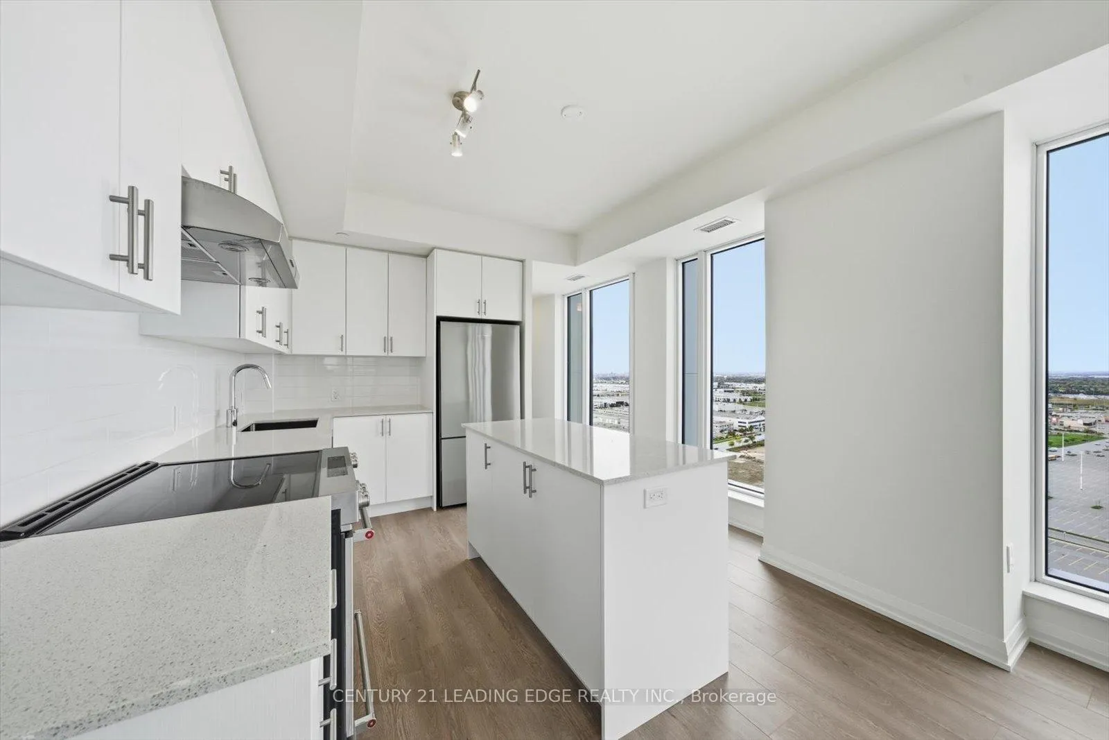 Photo 17 of Unit 2015, 8960 Jane Street, Vaughan, Vellore Village — HOMEH