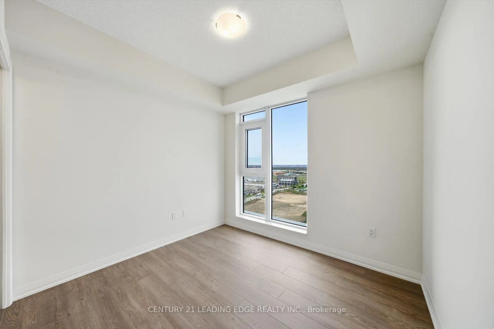 Photo 21 of Unit 2015, 8960 Jane Street, Vaughan, Vellore Village — HOMEH