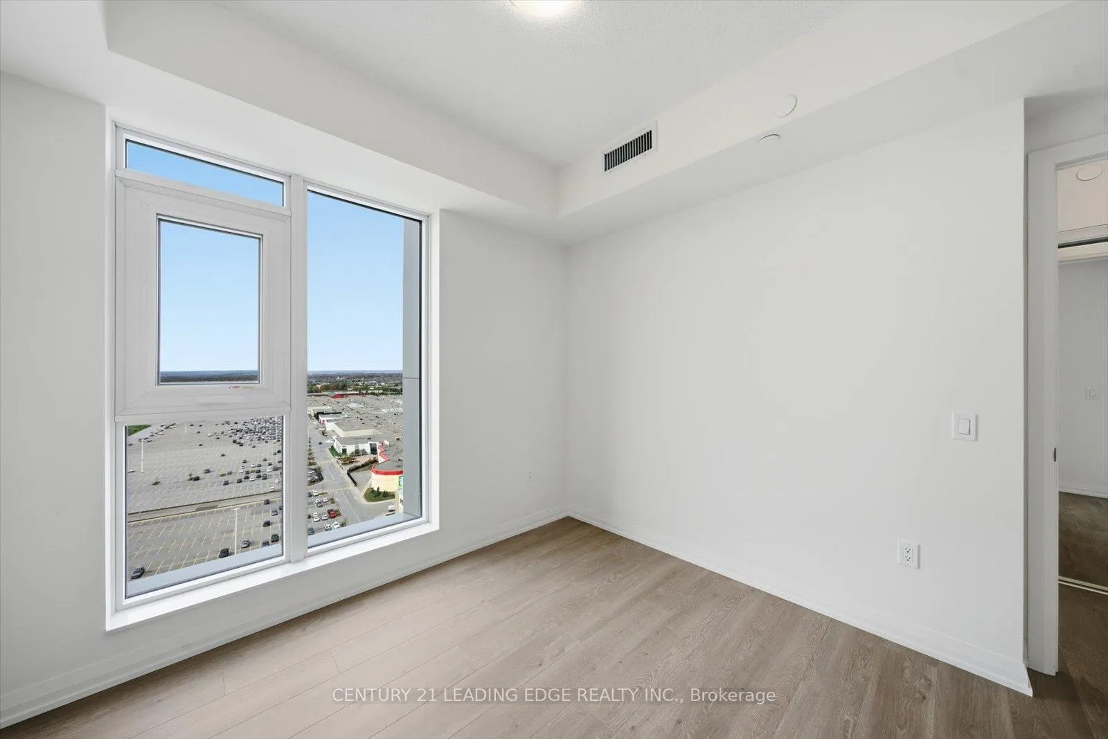 Photo 24 of Unit 2015, 8960 Jane Street, Vaughan, Vellore Village — HOMEH