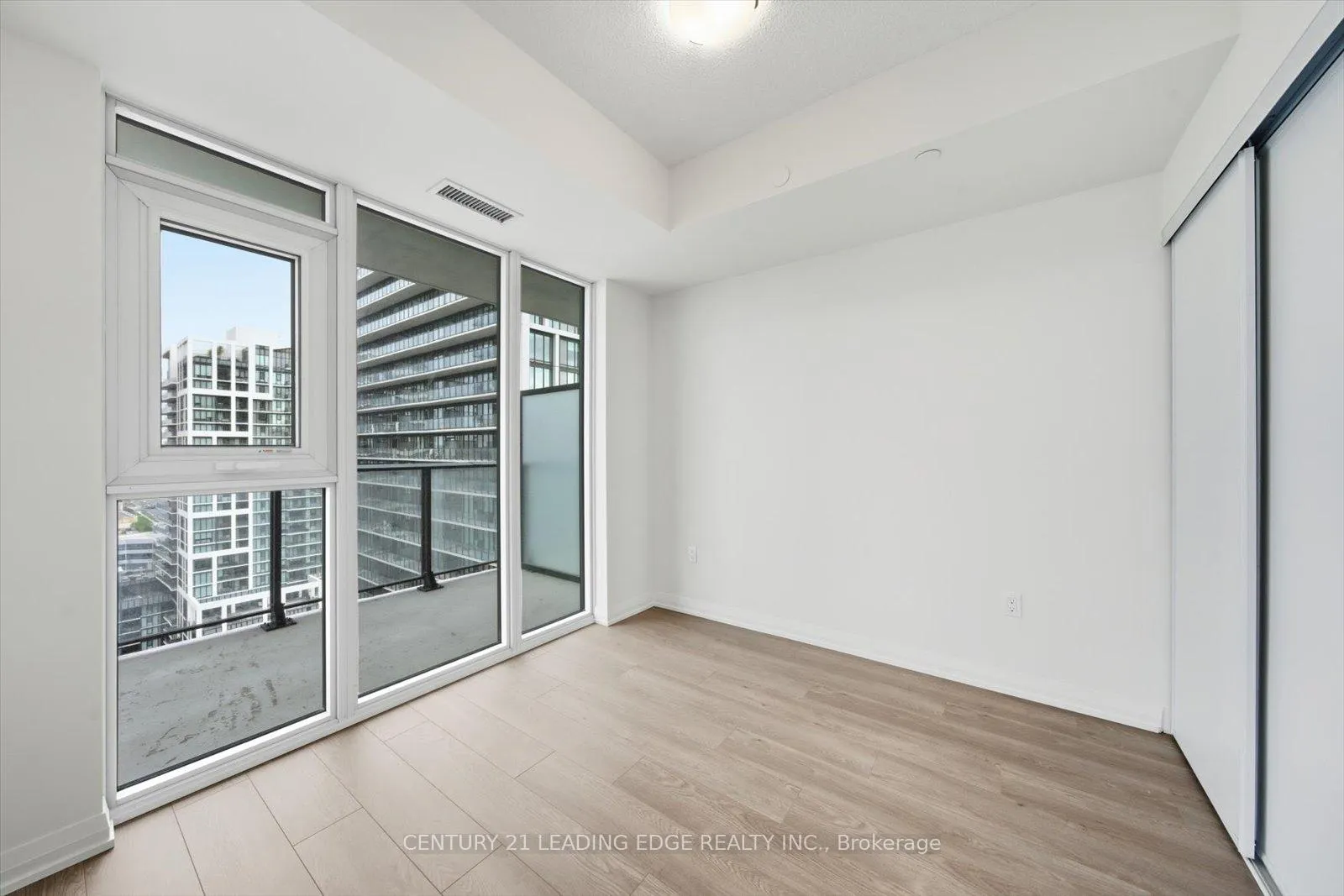 Photo 27 of Unit 2015, 8960 Jane Street, Vaughan, Vellore Village — HOMEH