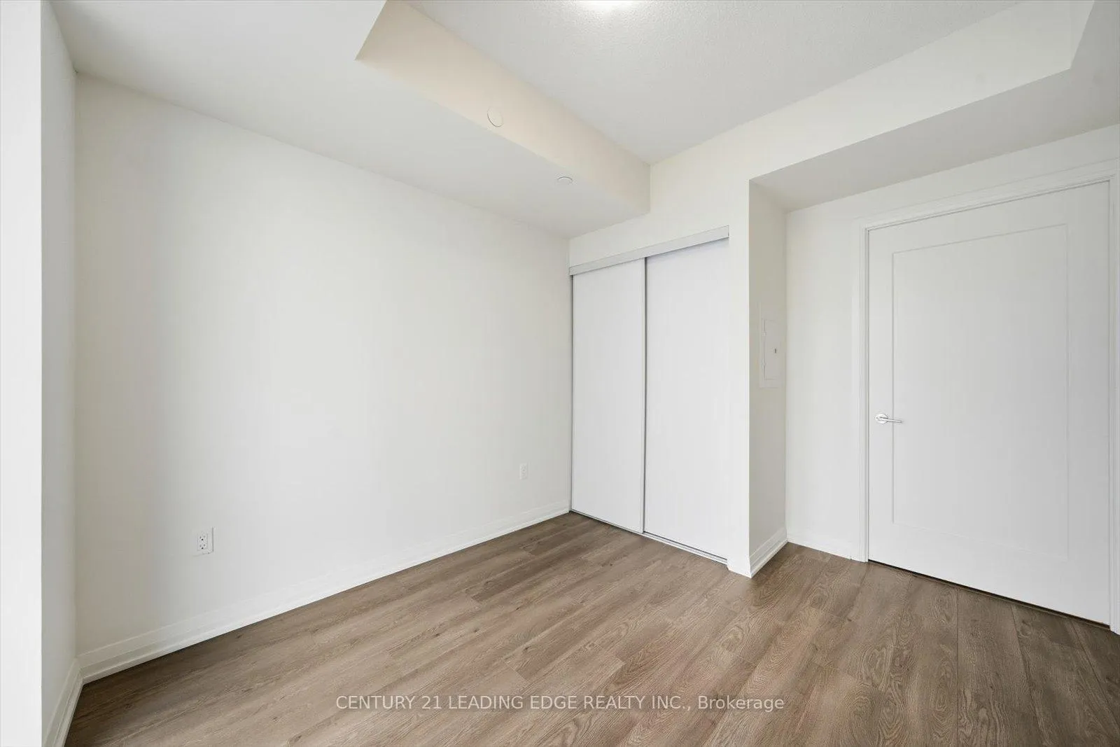 Photo 29 of Unit 2015, 8960 Jane Street, Vaughan, Vellore Village — HOMEH