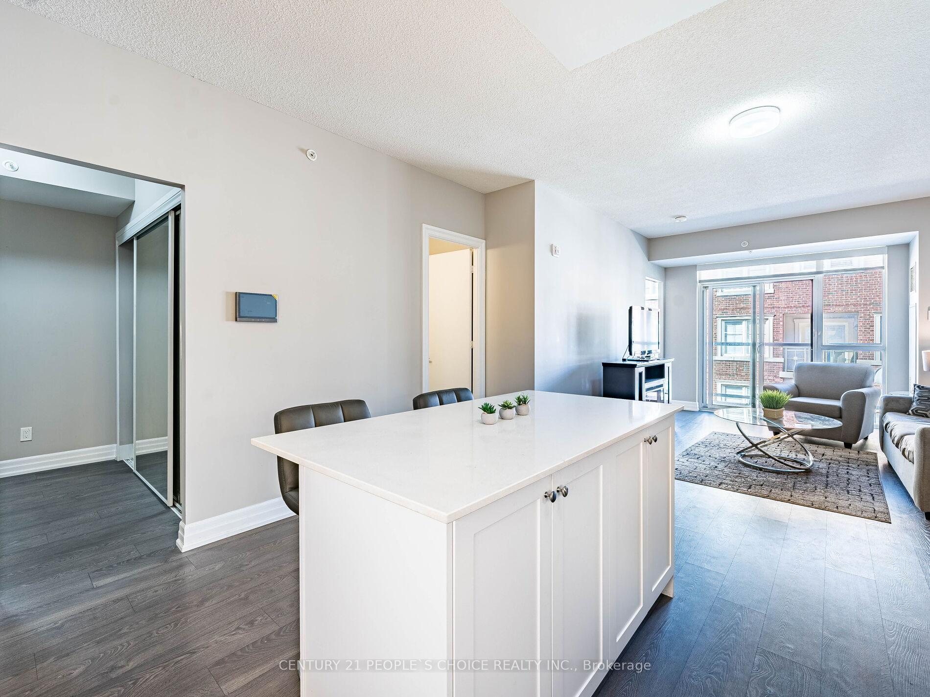 Photo 10 of Unit 411, 50 Ann Street, Caledon, Bolton West — HOMEH
