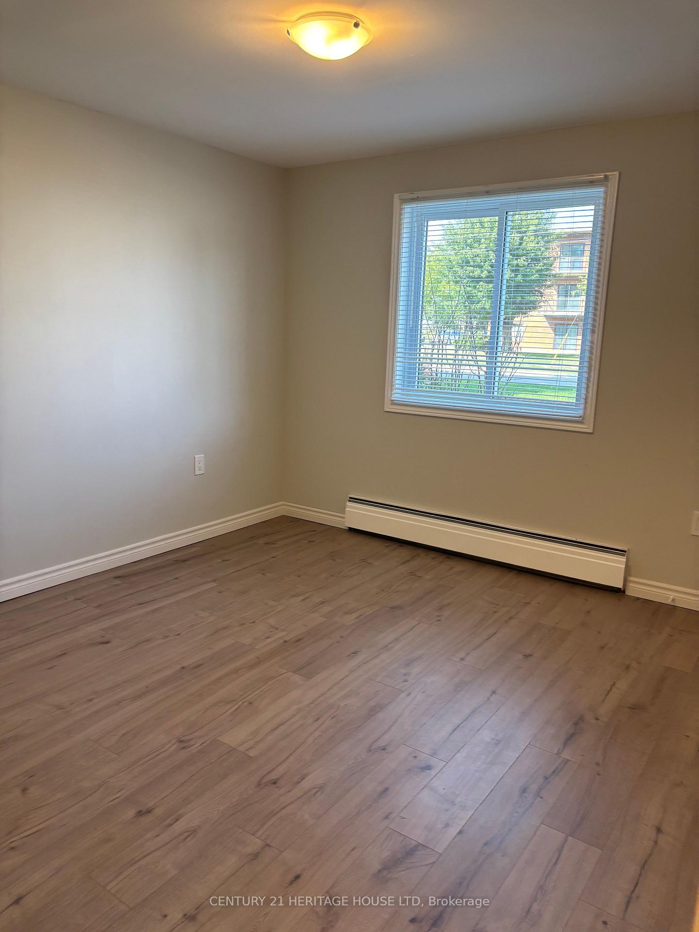Photo 13 of Unit 111, 41 Parkside Drive, St. Thomas — HOMEH