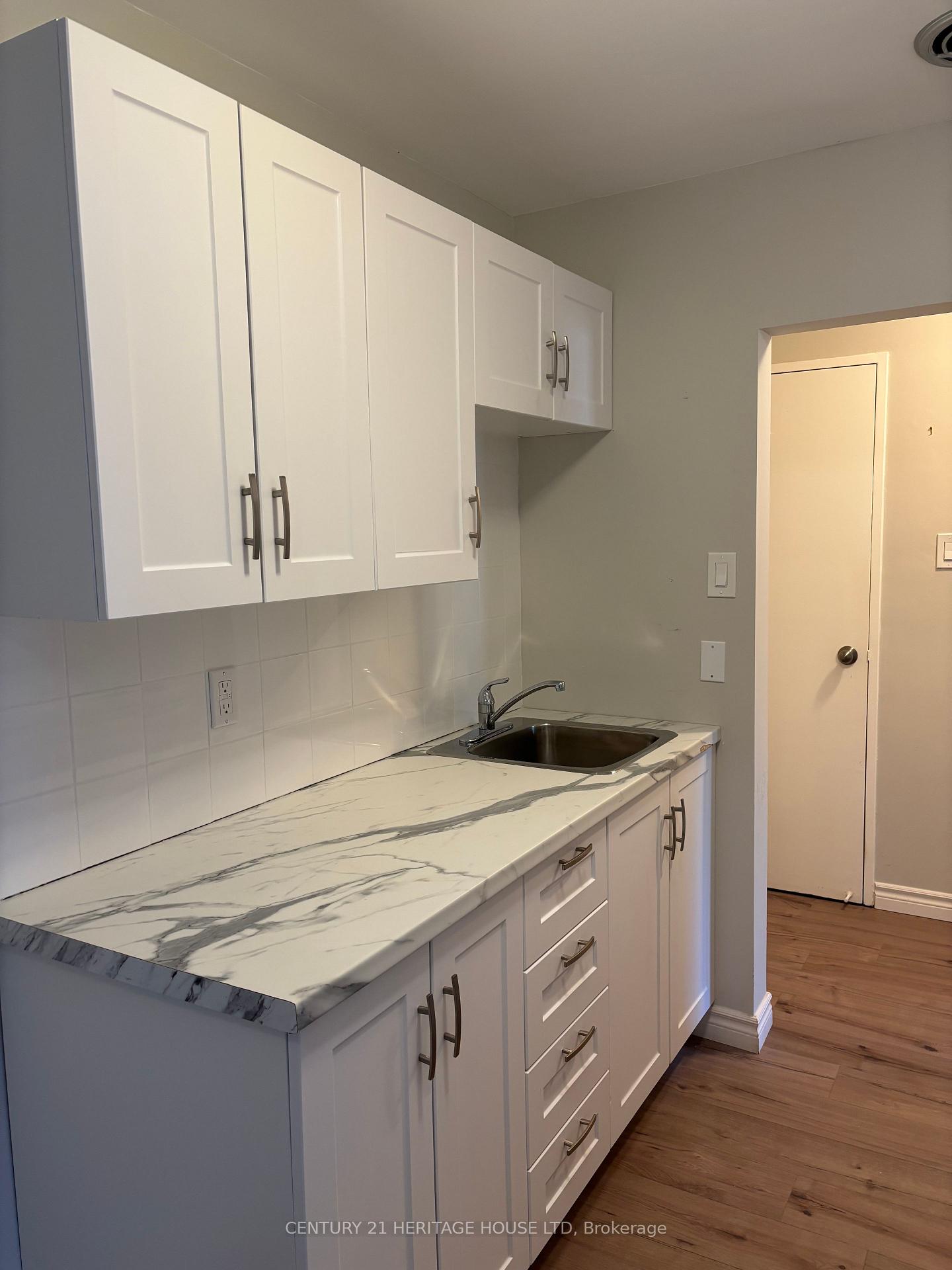 Photo 4 of Unit 111, 41 Parkside Drive, St. Thomas — HOMEH