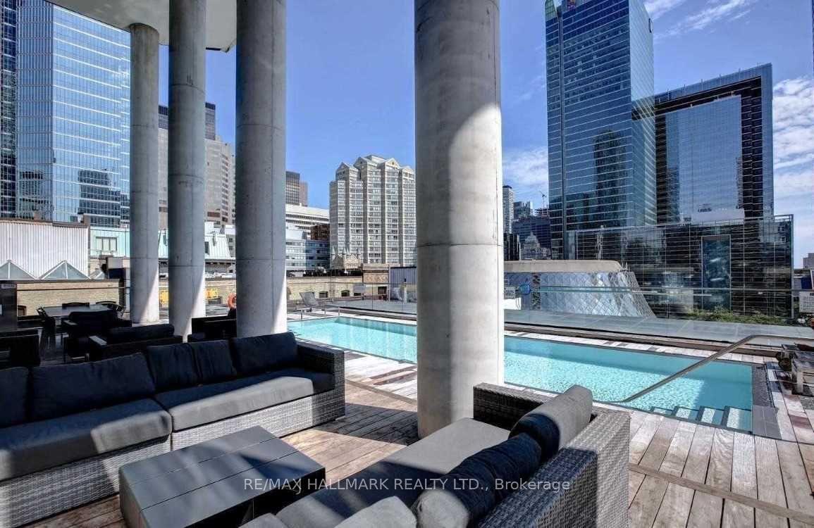 Photo 19 of Unit 3003, 224 King Street W, Toronto, Waterfront Communities — HOMEH