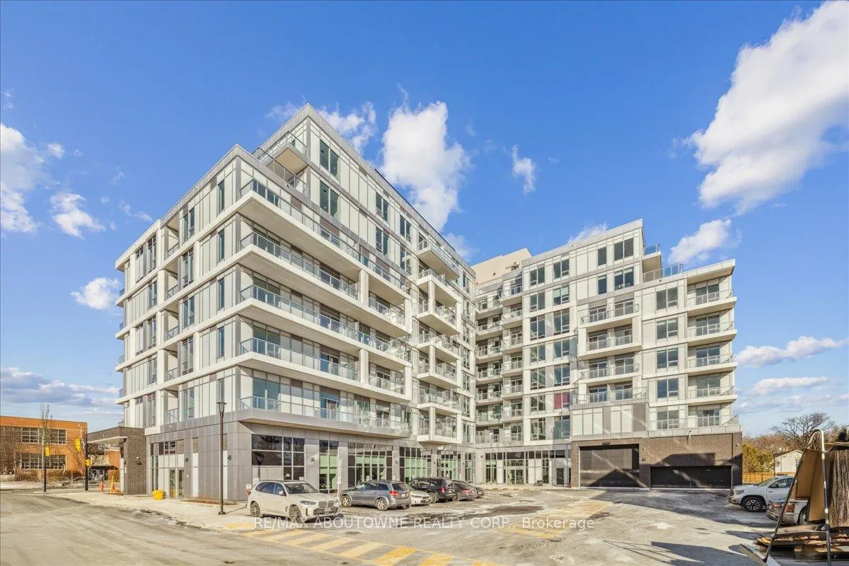 Front of Unit 612, 500 Plains Road E