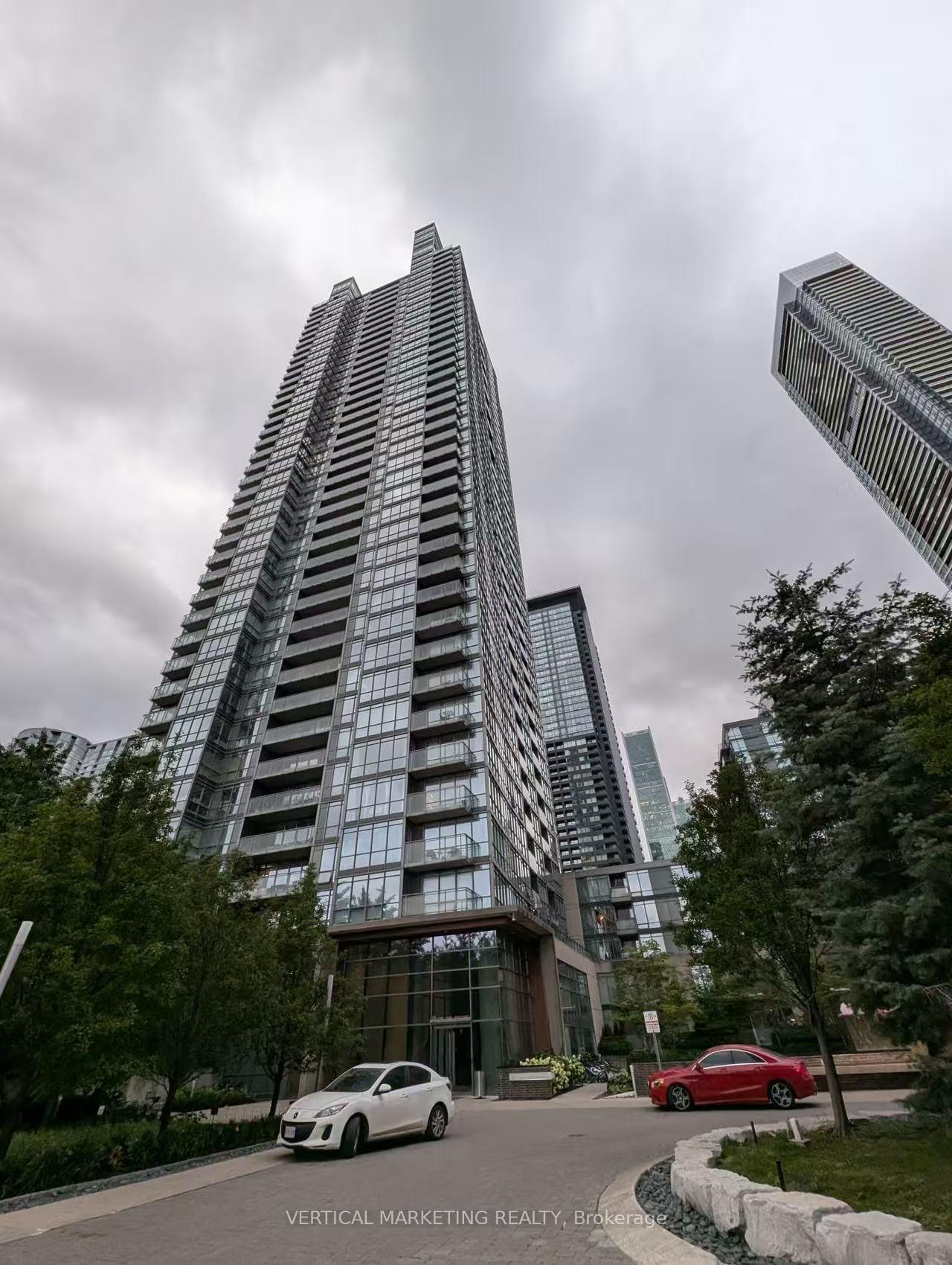 Front of Unit 2101, 15 Fort York Boulevard