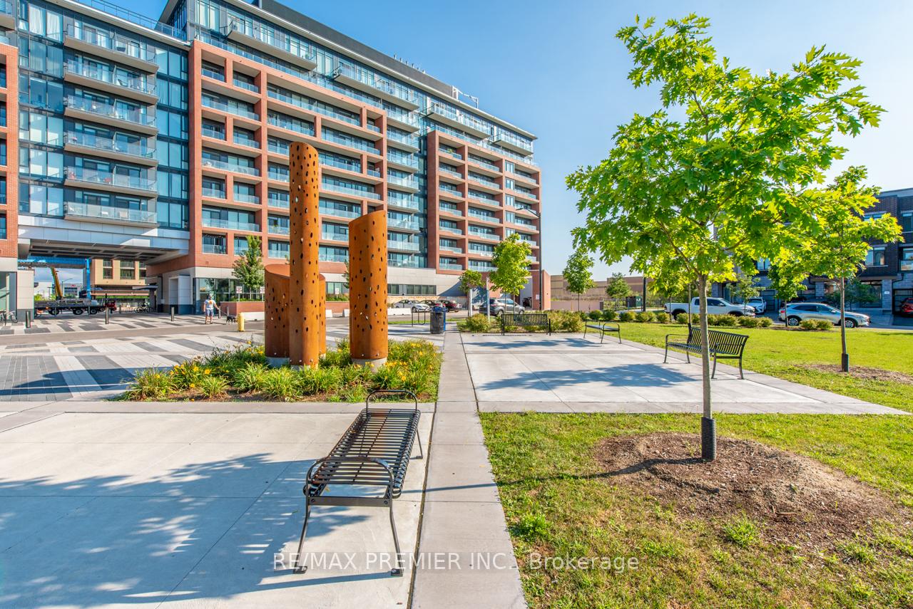 Photo 6 of Unit 228, 99 Eagle Rock Way, Vaughan, Rural Vaughan — HOMEH