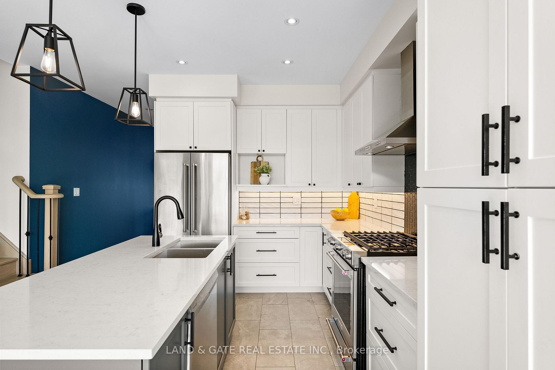 Photo 6 of 101 Hickling Lane, Ajax, Northwest Ajax — HOMEH