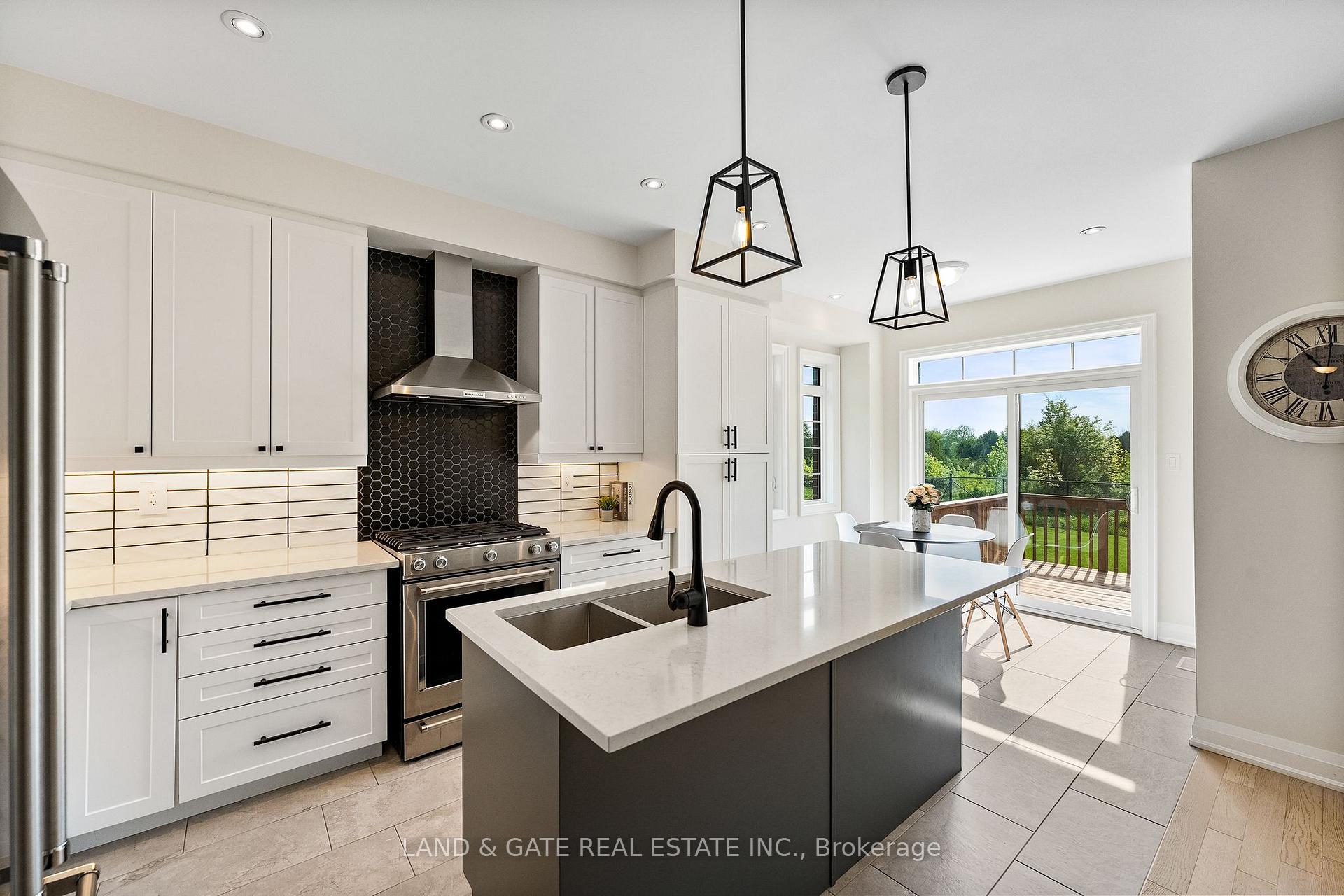 Photo 5 of 101 Hickling Lane, Ajax, Northwest Ajax — HOMEH