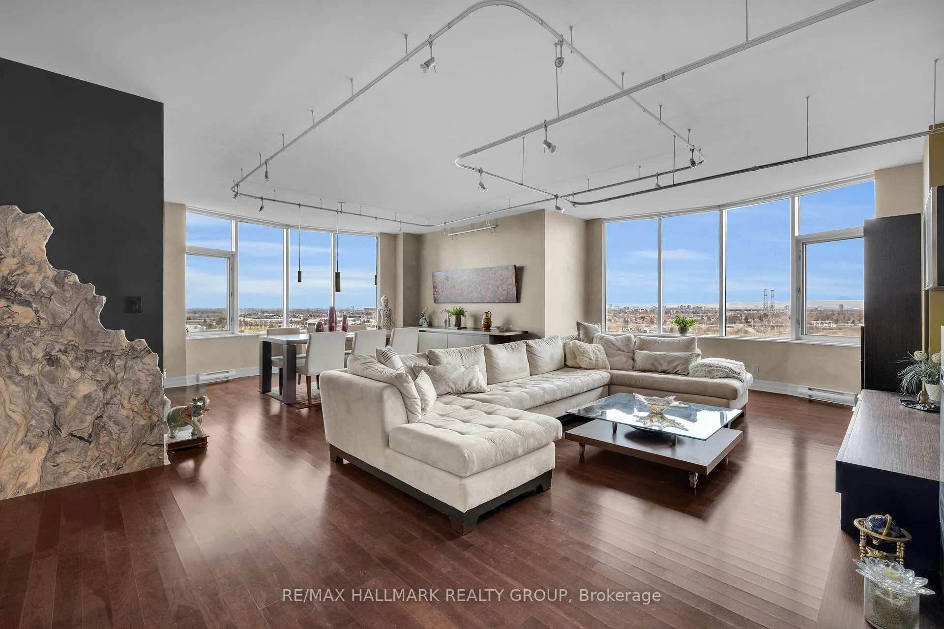 Photo 7 of Unit 1406, 3580 Rivergate Way, Ottawa, Quinterra — HOMEH