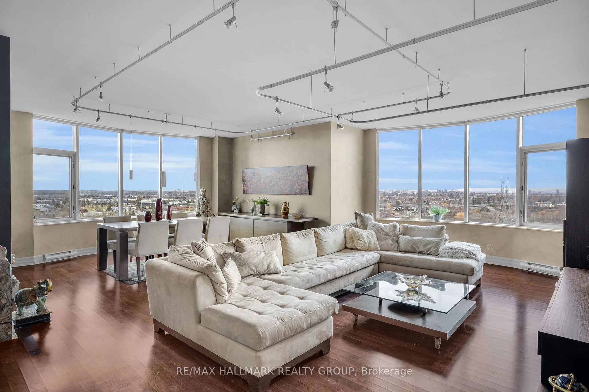 Photo 8 of Unit 1406, 3580 Rivergate Way, Ottawa, Quinterra — HOMEH