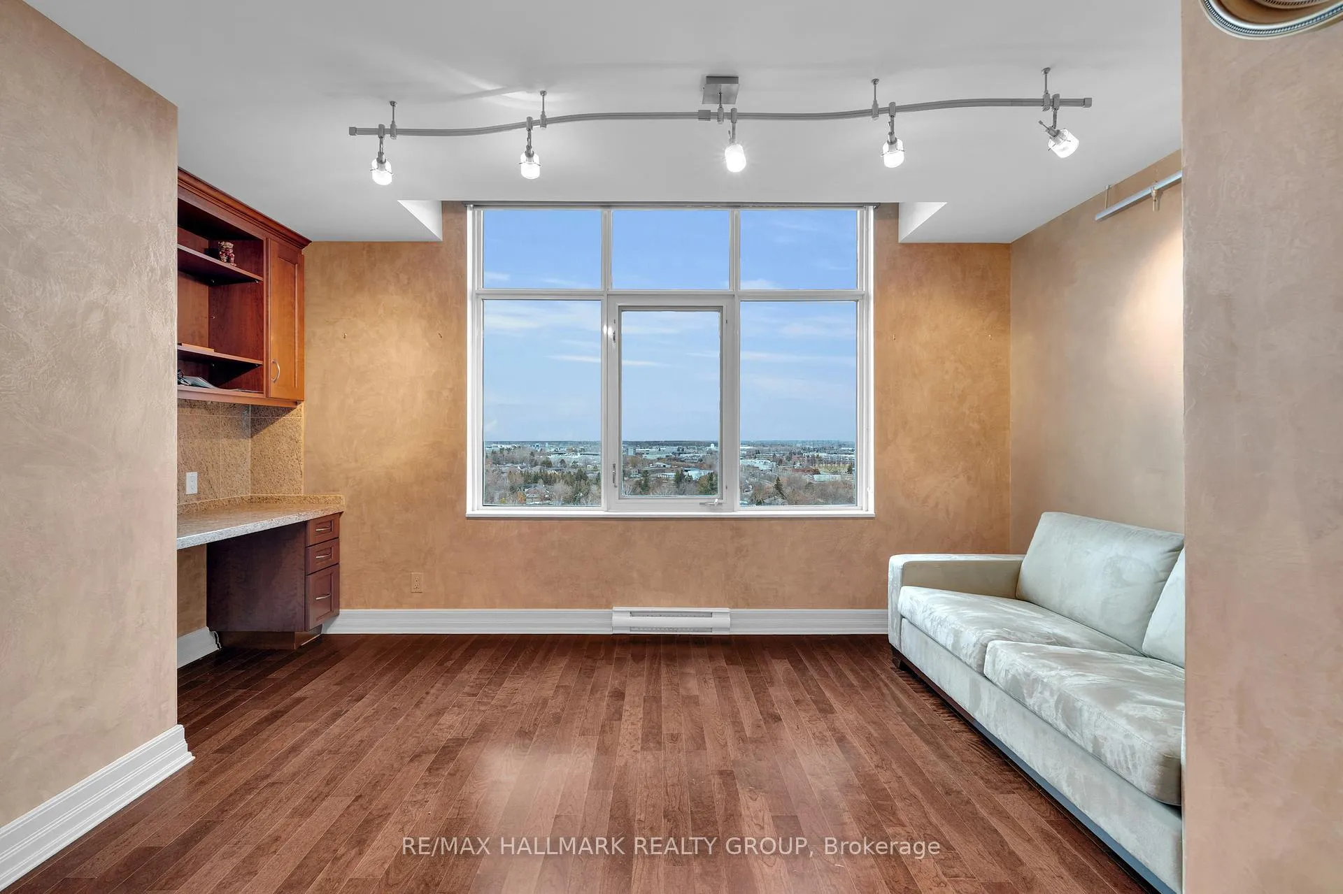 Photo 23 of Unit 1406, 3580 Rivergate Way, Ottawa, Quinterra — HOMEH