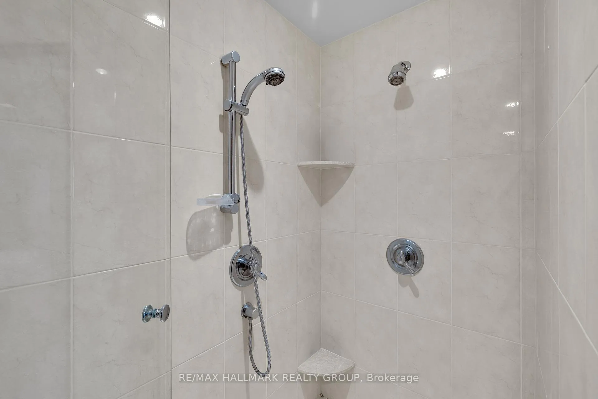 Photo 29 of Unit 1406, 3580 Rivergate Way, Ottawa, Quinterra — HOMEH