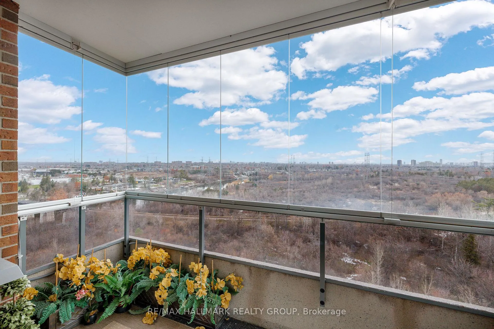 Photo 35 of Unit 1406, 3580 Rivergate Way, Ottawa, Quinterra — HOMEH