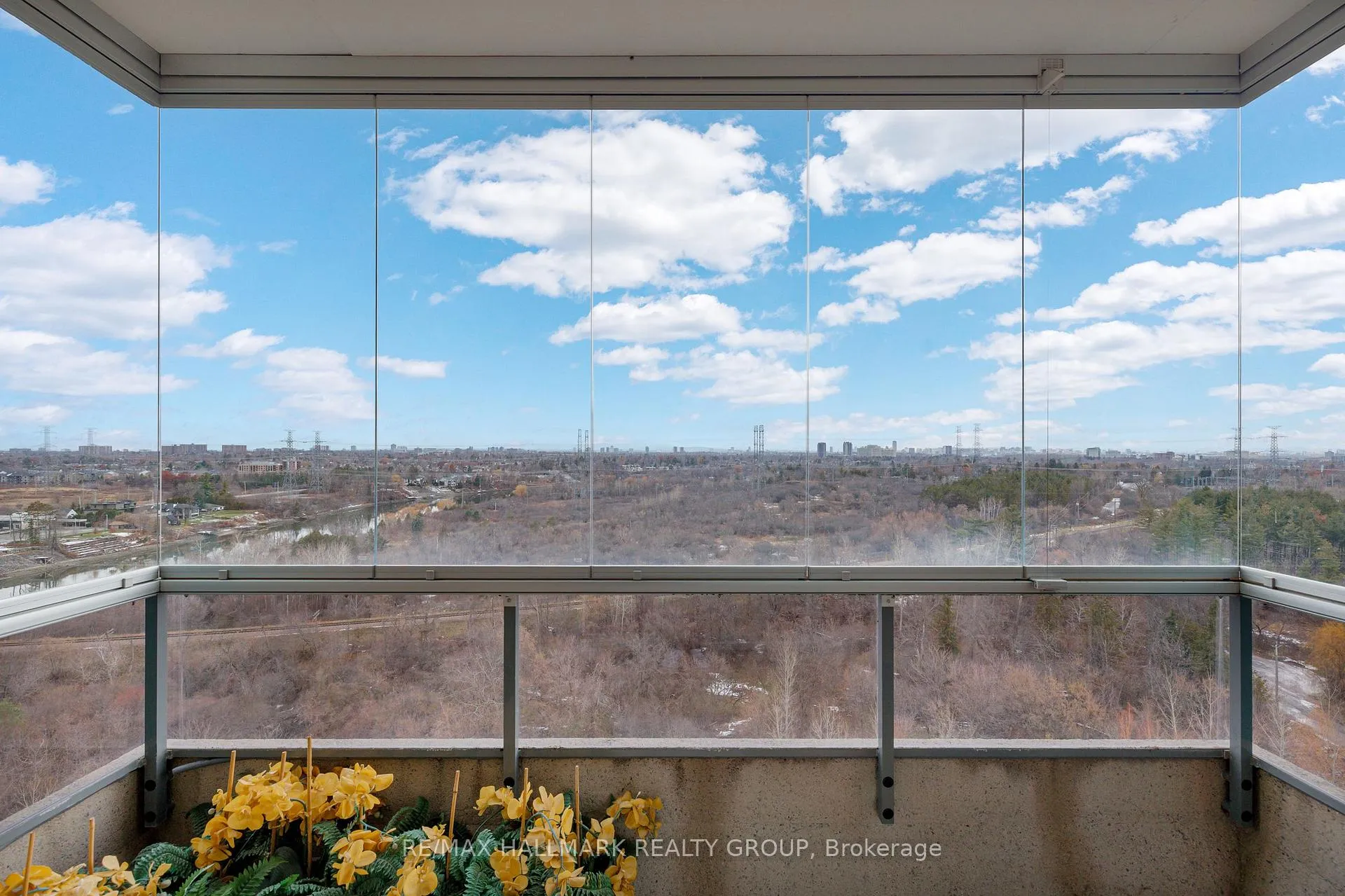 Photo 36 of Unit 1406, 3580 Rivergate Way, Ottawa, Quinterra — HOMEH