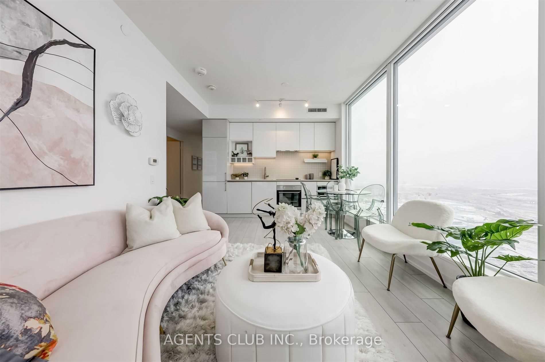 Photo 15 of Unit 4210, 5 Buttermill Avenue, Vaughan, Vaughan Corporate Centre — HOMEH