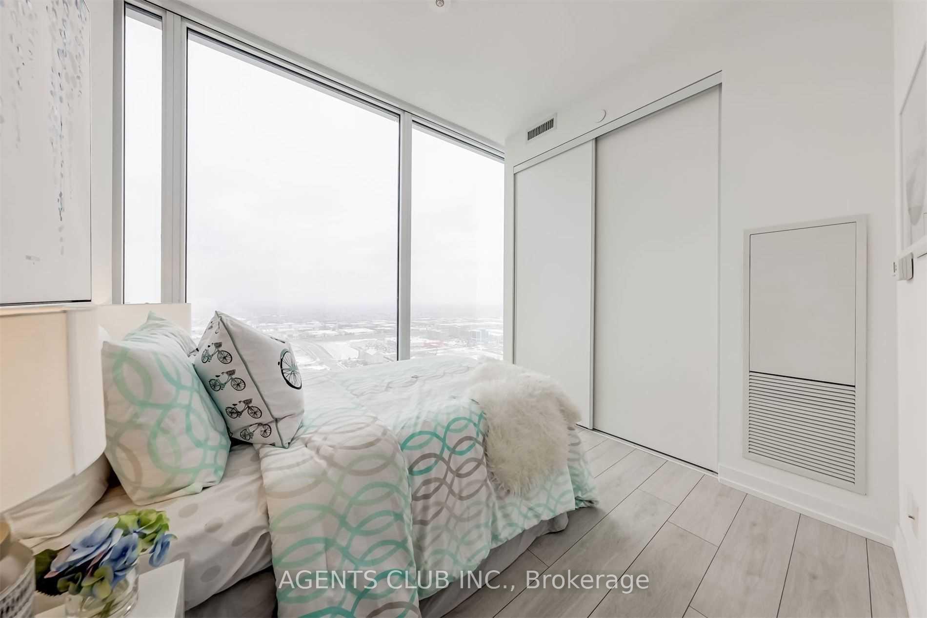 Photo 18 of Unit 4210, 5 Buttermill Avenue, Vaughan, Vaughan Corporate Centre — HOMEH