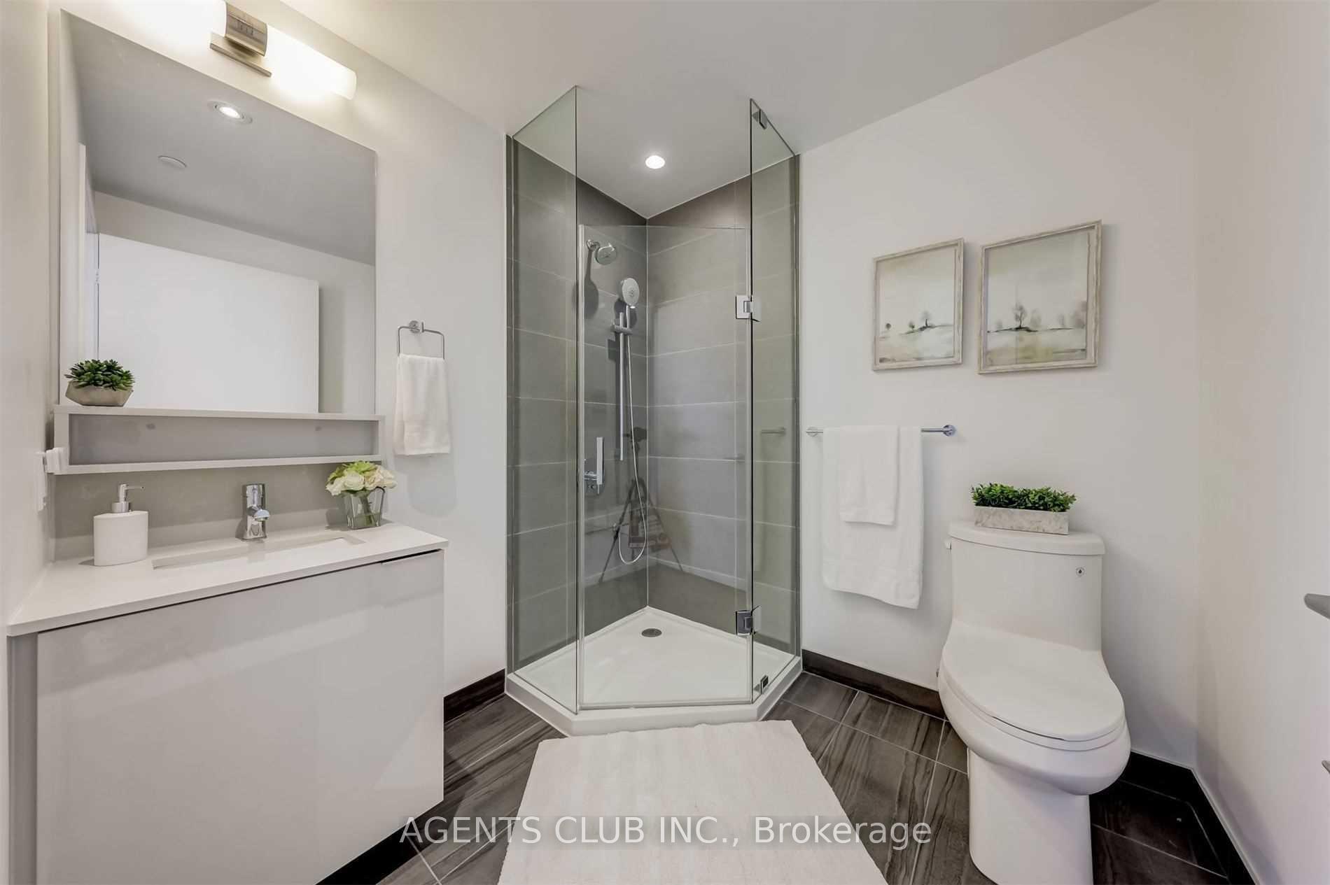Photo 19 of Unit 4210, 5 Buttermill Avenue, Vaughan, Vaughan Corporate Centre — HOMEH