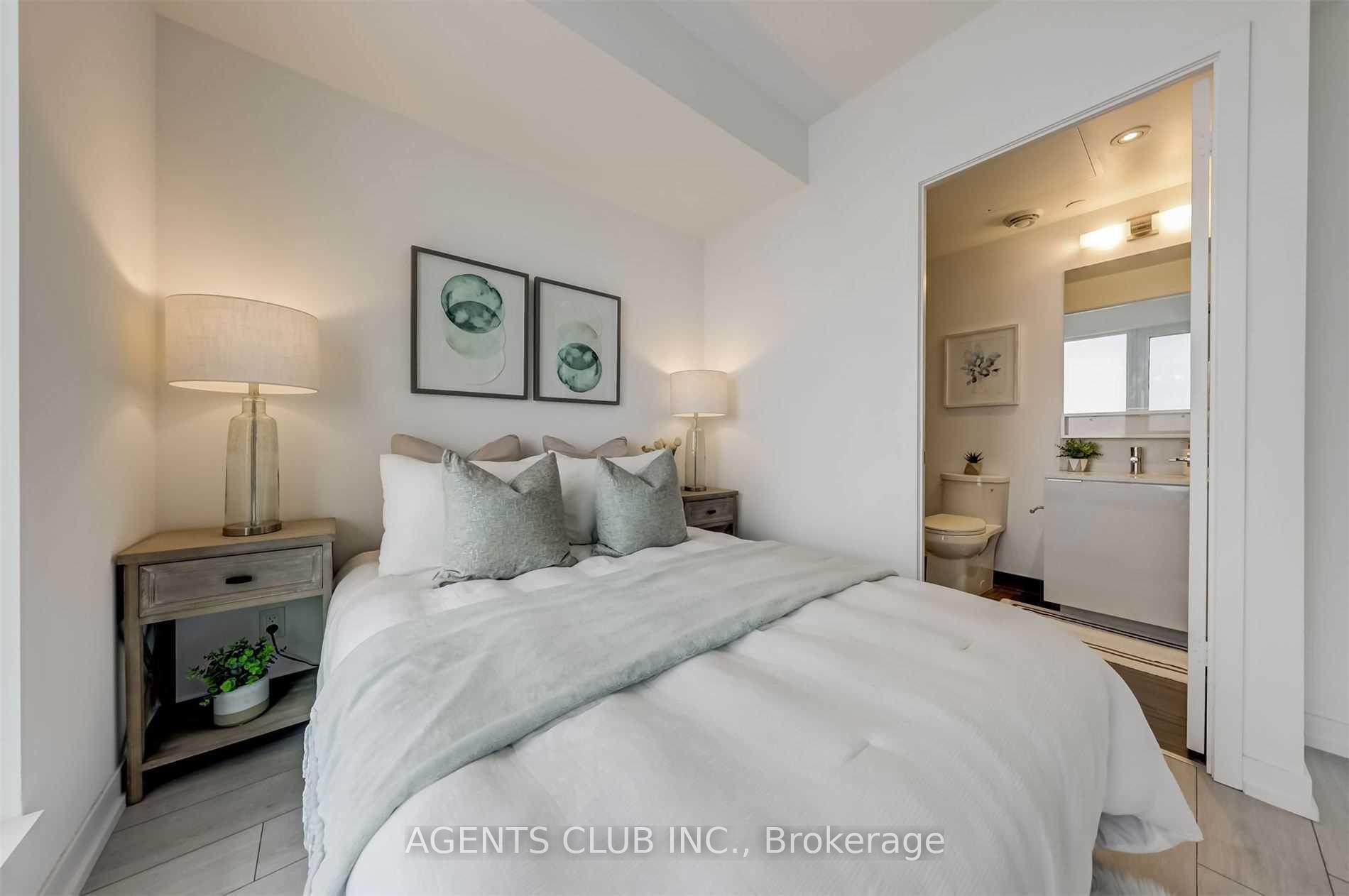 Photo 22 of Unit 4210, 5 Buttermill Avenue, Vaughan, Vaughan Corporate Centre — HOMEH