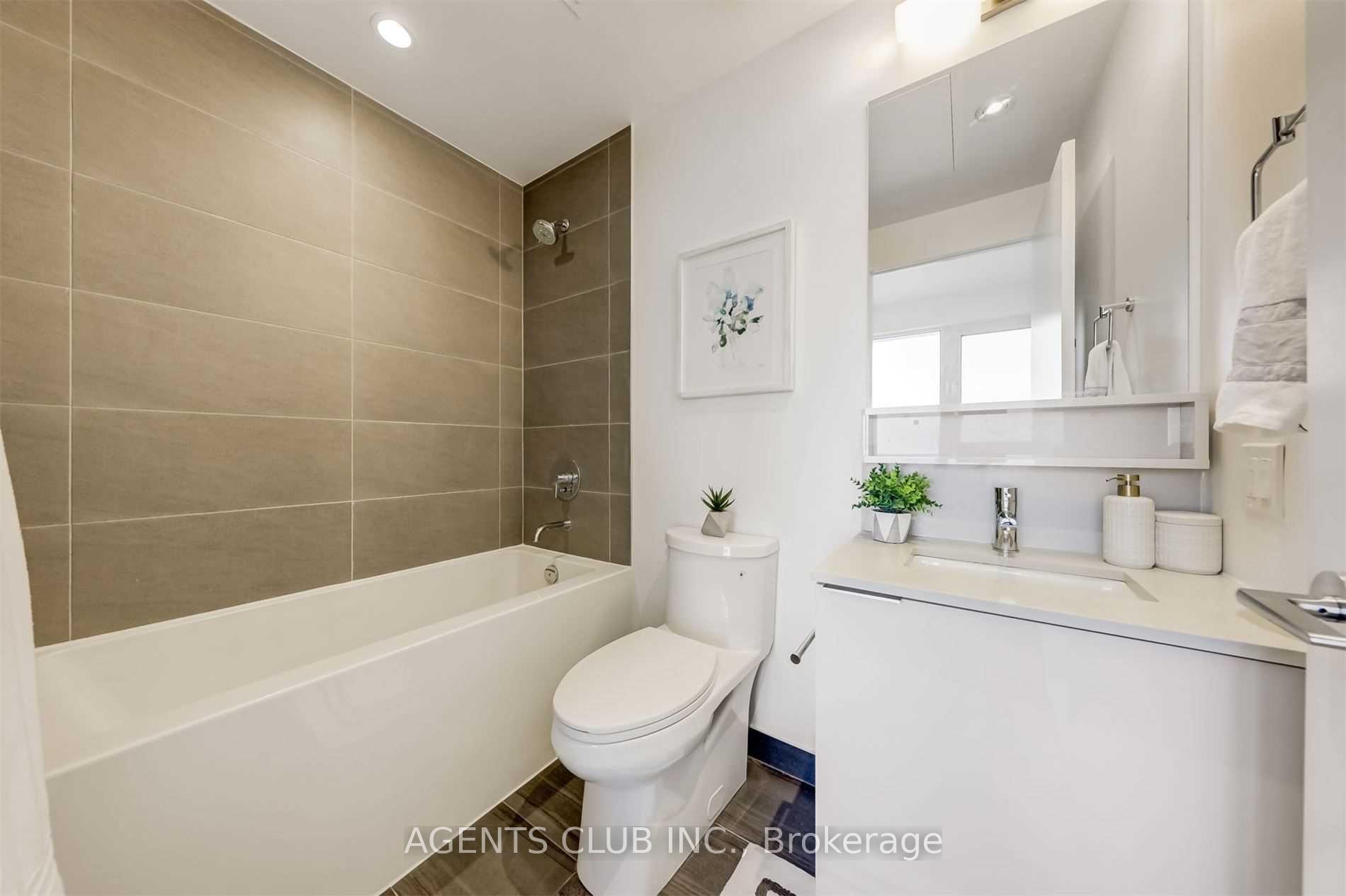 Photo 23 of Unit 4210, 5 Buttermill Avenue, Vaughan, Vaughan Corporate Centre — HOMEH