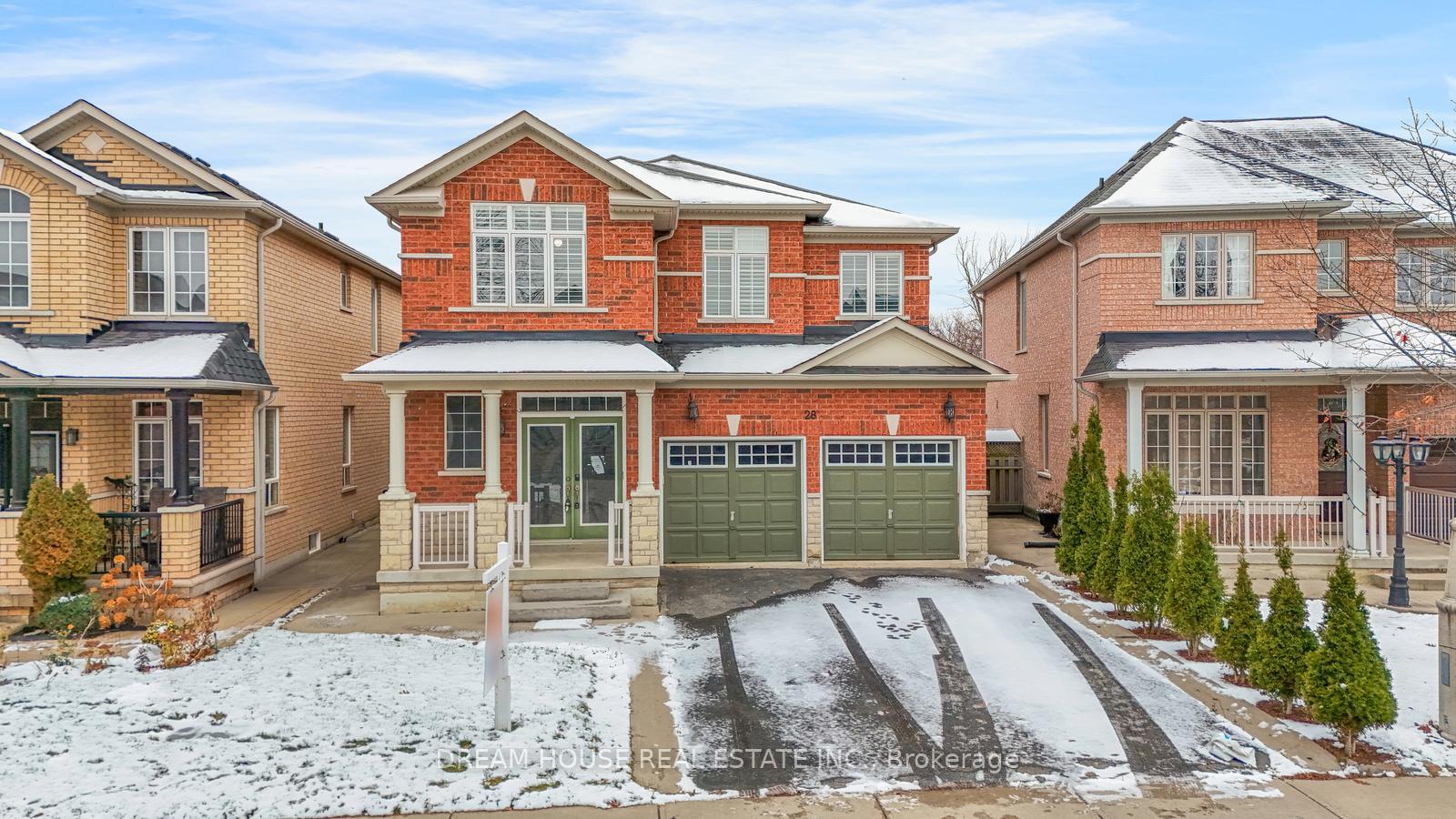 Photo 2 of 28 Cape Dorset Crescent, Brampton, Sandringham-Wellington — HOMEH