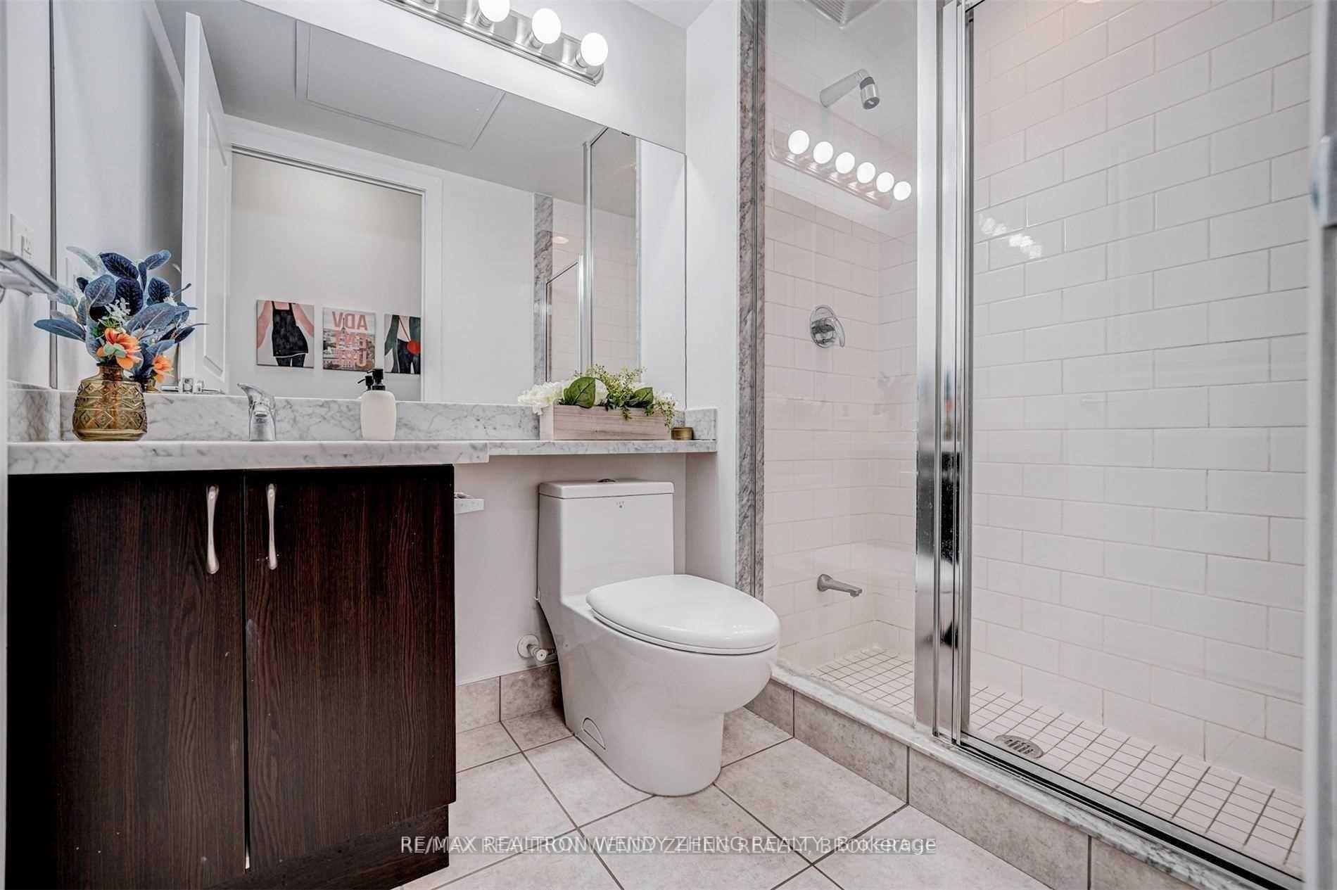 Photo 23 of Unit 609, 1 Upper Duke Crescent, Markham, Unionville — HOMEH